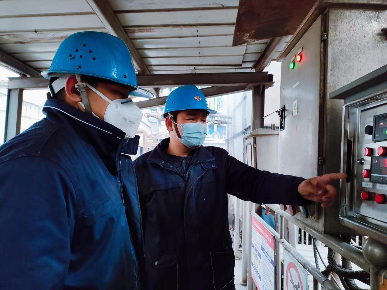 һ��С�t�����ͽo�������؍�λ�ġ����w�ˡ�