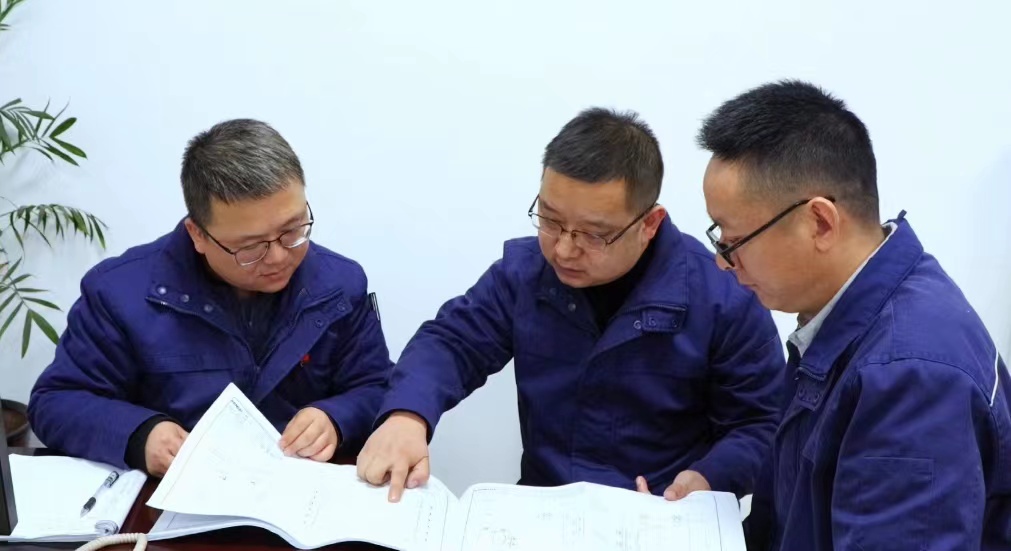 ���ʰl�� ���������˲�������һ�ش�ˮ��