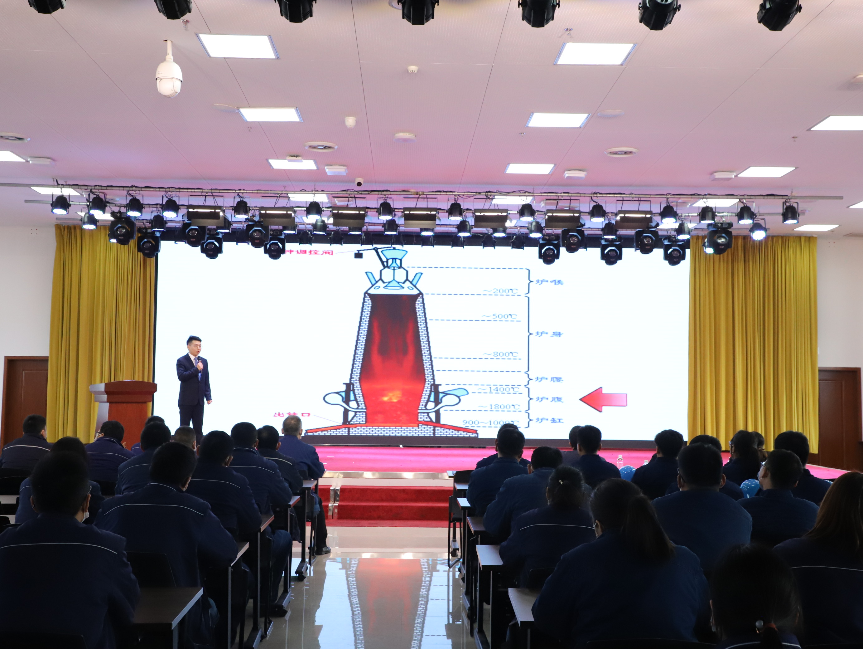 ��˾�e�k����(chu��ng)�°�M�����������C����������M�L΢�n�A�xِ