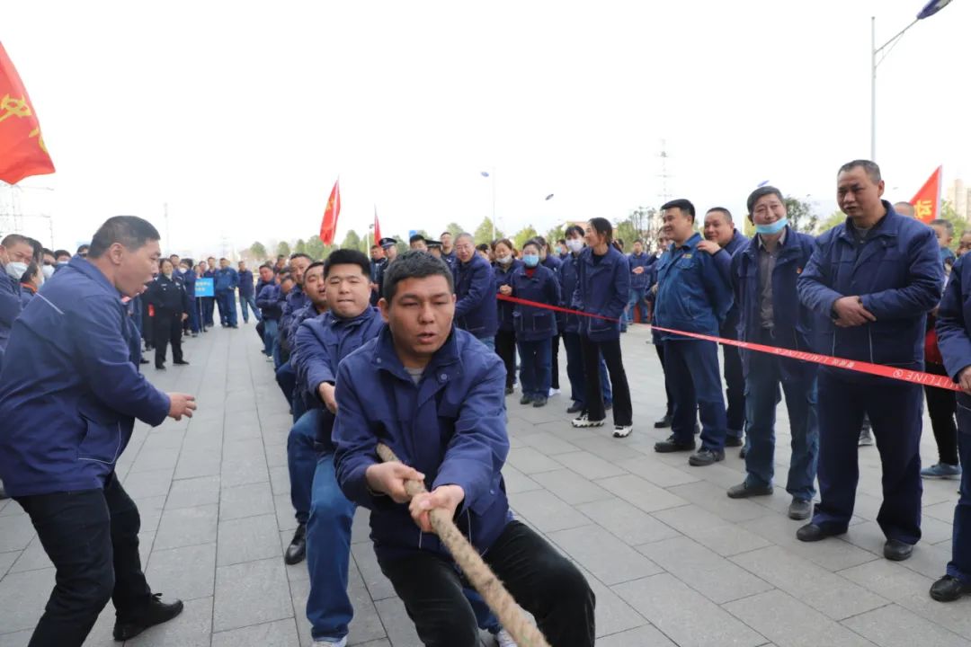 鼓干勁、強(qiáng)信心、聚人心!公司舉辦第十屆職工拔河比賽 鼓干勁、強(qiáng)信心、聚人心!公司舉辦第十屆職工拔河比賽