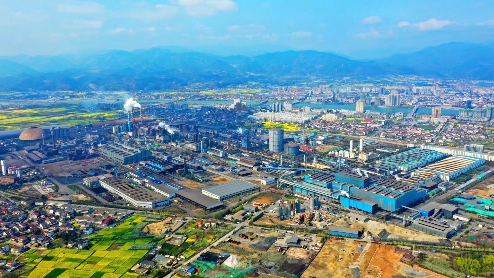 從“綠色制造”到“制造綠色” 這座鋼城“會呼吸”