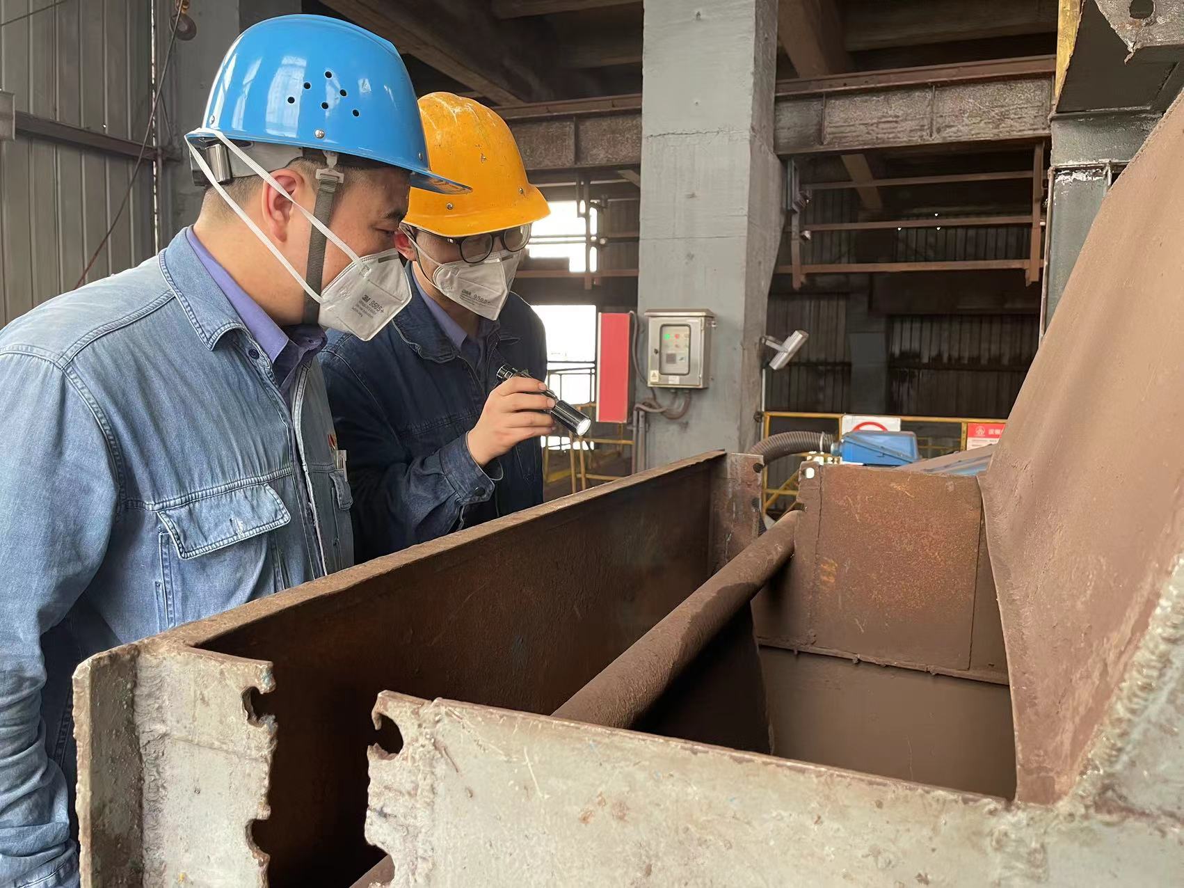 靦腆小伙“成長記” 靦腆小伙“成長記”