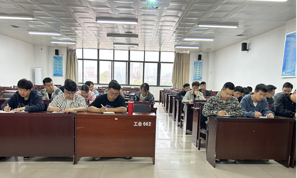 萌新報(bào)到!快來(lái)一睹漢鋼新面孔 萌新報(bào)到!快來(lái)一睹漢鋼新面孔