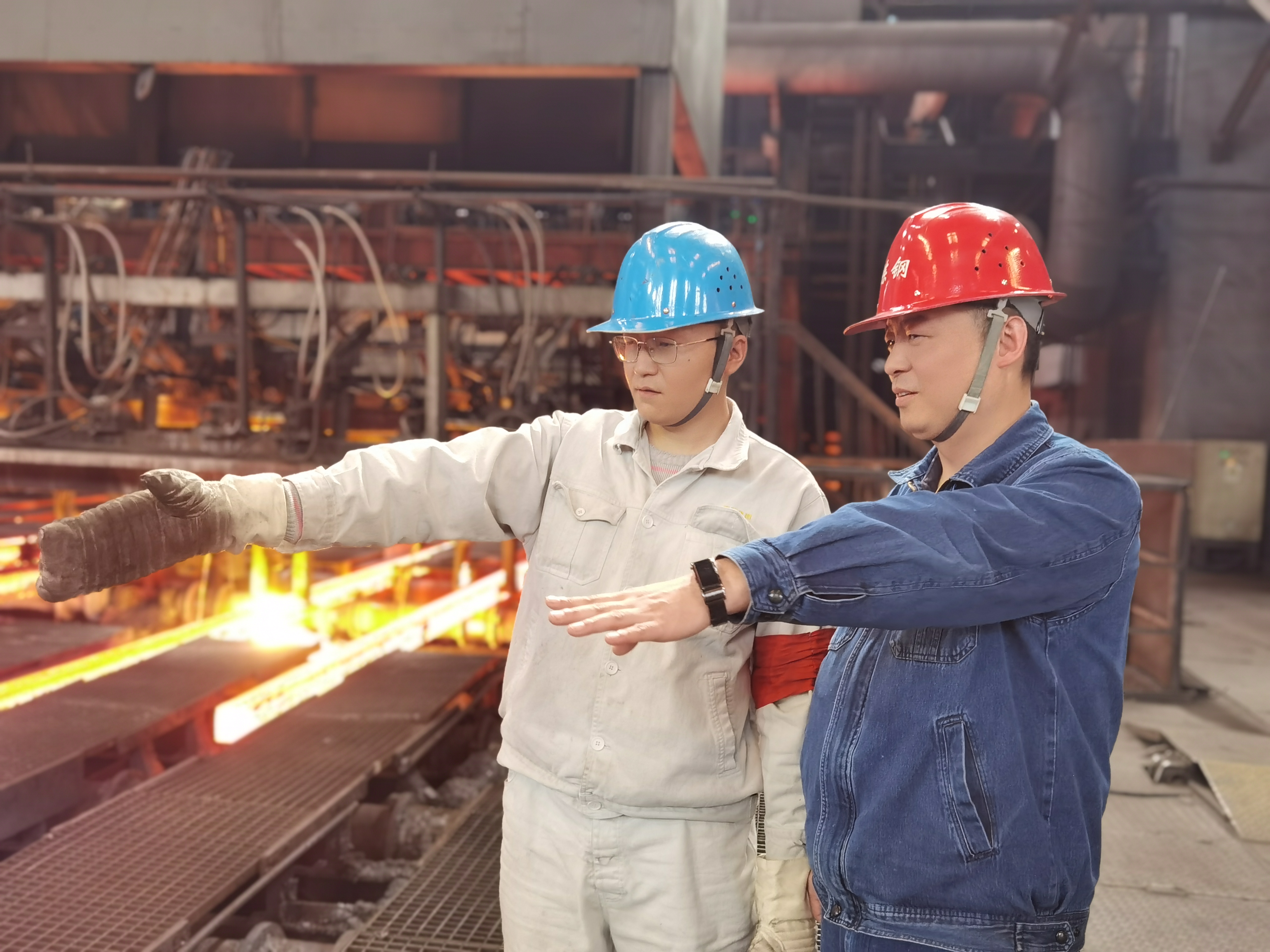 胸懷大我勇擔當 實干篤行寫輝煌 胸懷大我勇擔當 實干篤行寫輝煌