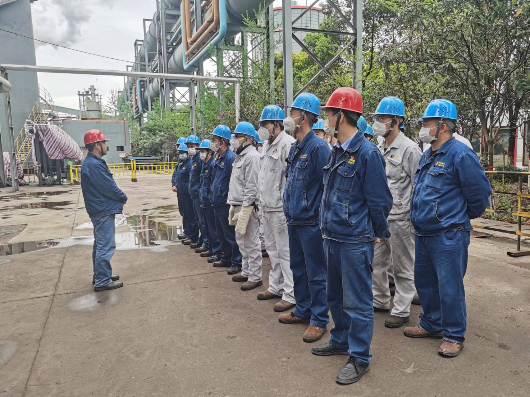 用青春踐行誓言 用責(zé)任駐守安全 ——記陜鋼集團(tuán)2021-2022年度青年安全生產(chǎn)示范崗連鑄車間