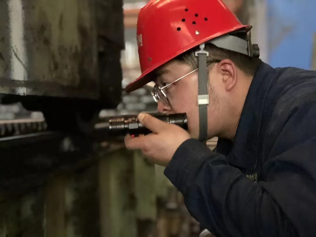 讓“黨建+”為引領(lǐng),連鑄“破冰”出成果 讓“黨建+”為引領(lǐng),連鑄“破冰”出成果