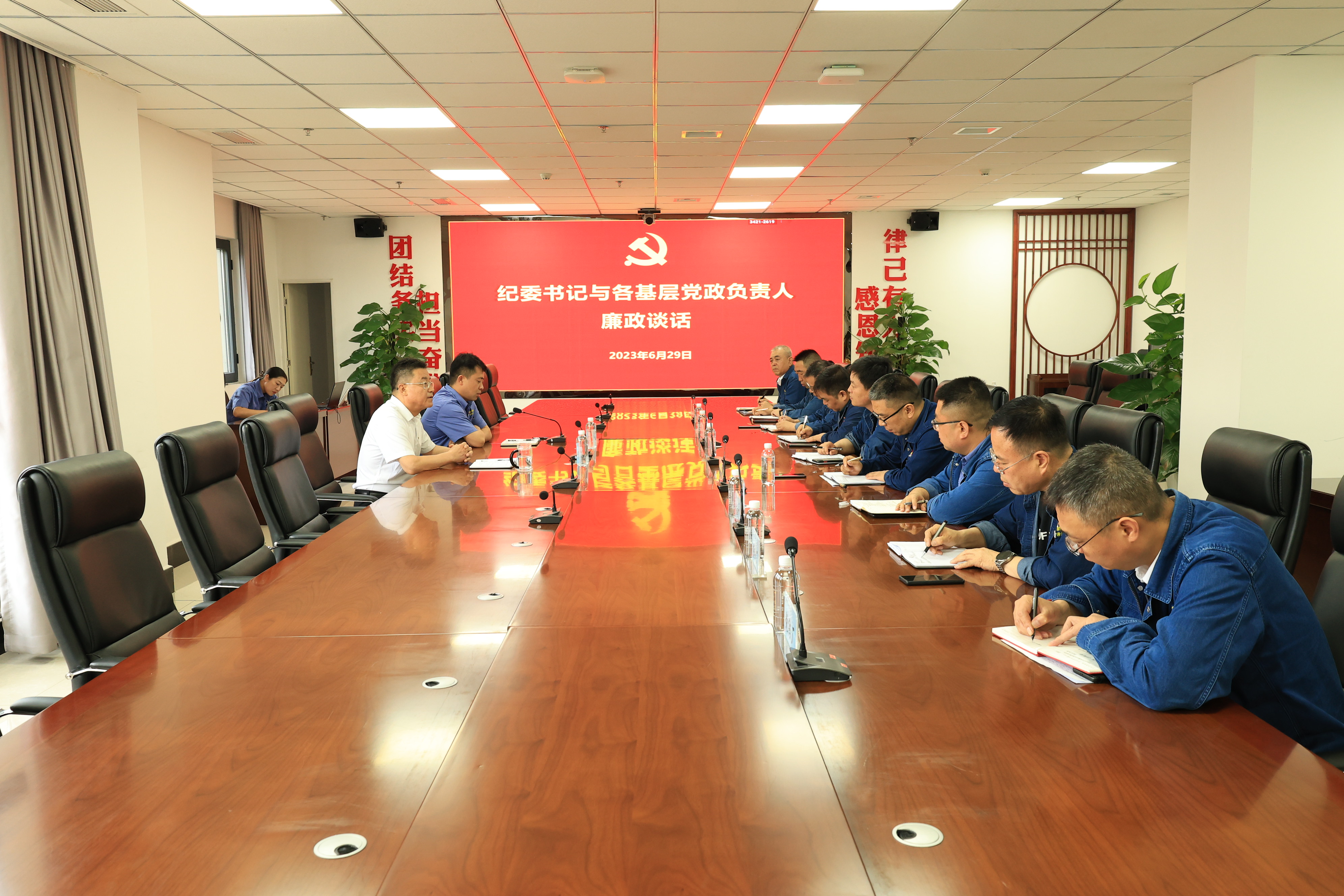 �h䓹�˾�oί��ӛ���������h��ؓ؟�� �M�м��w����ՄԒ