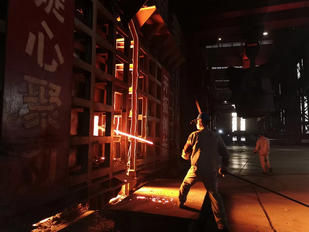 邁步降本新賽道 跑出增效新佳績 邁步降本新賽道 跑出增效新佳績