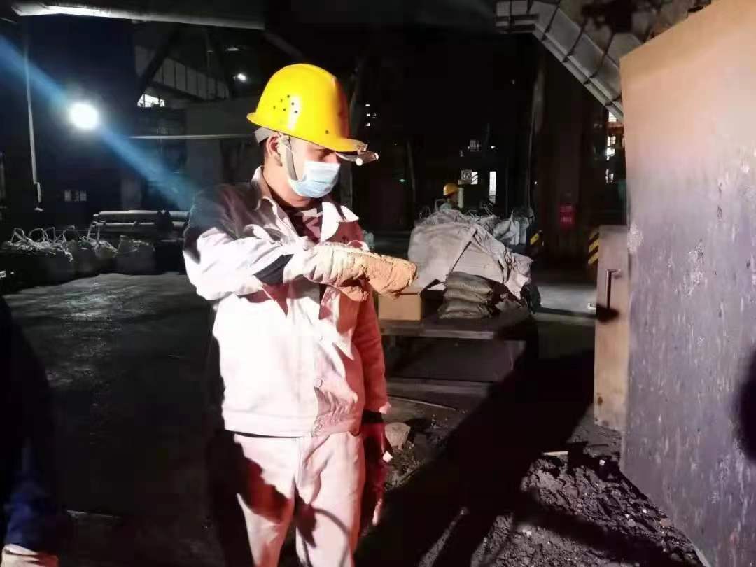 看“金牌爐長”怎樣點“石”成“金”