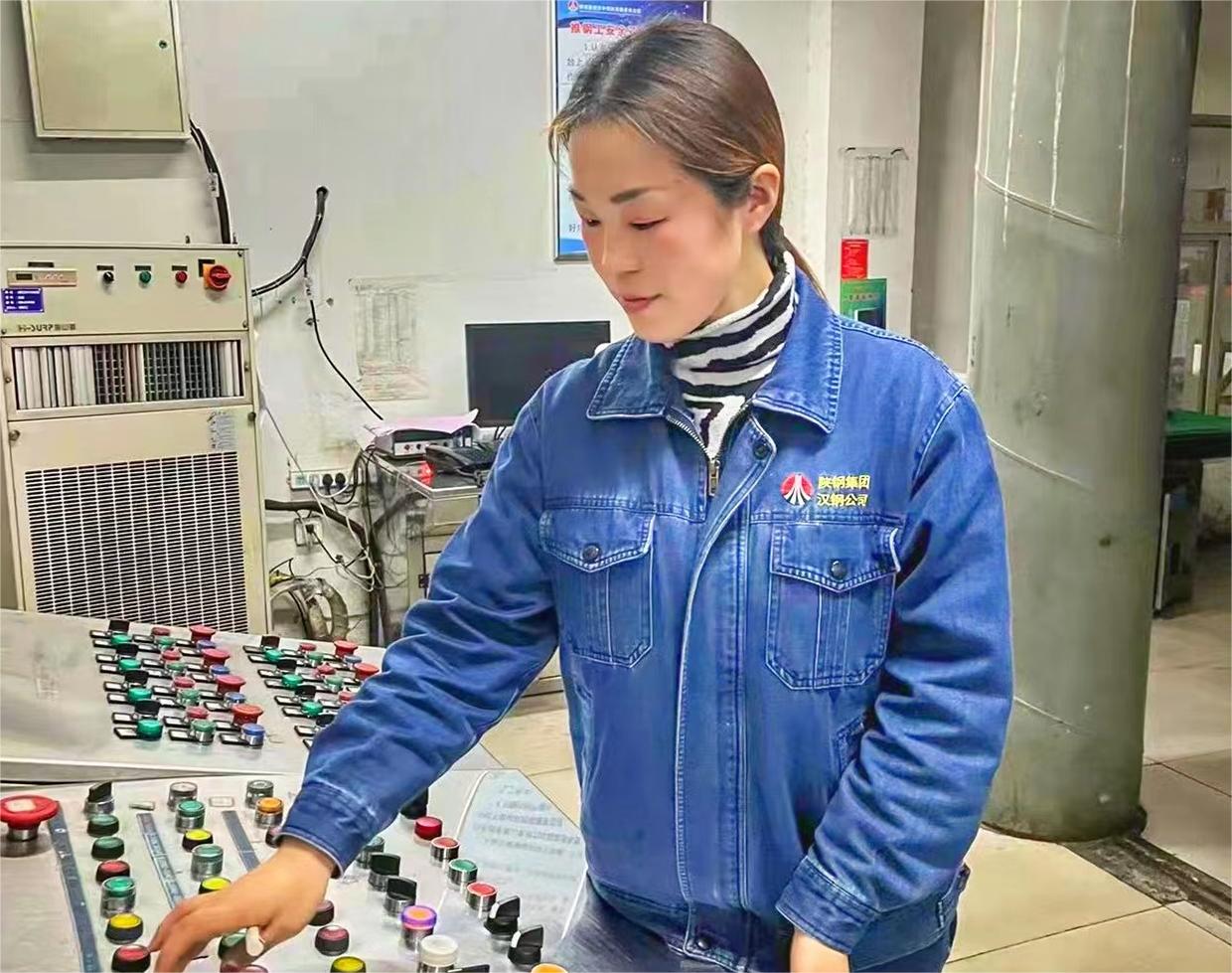 “她”們用堅(jiān)守向祖國(guó)母親告白 “她”們用堅(jiān)守向祖國(guó)母親告白