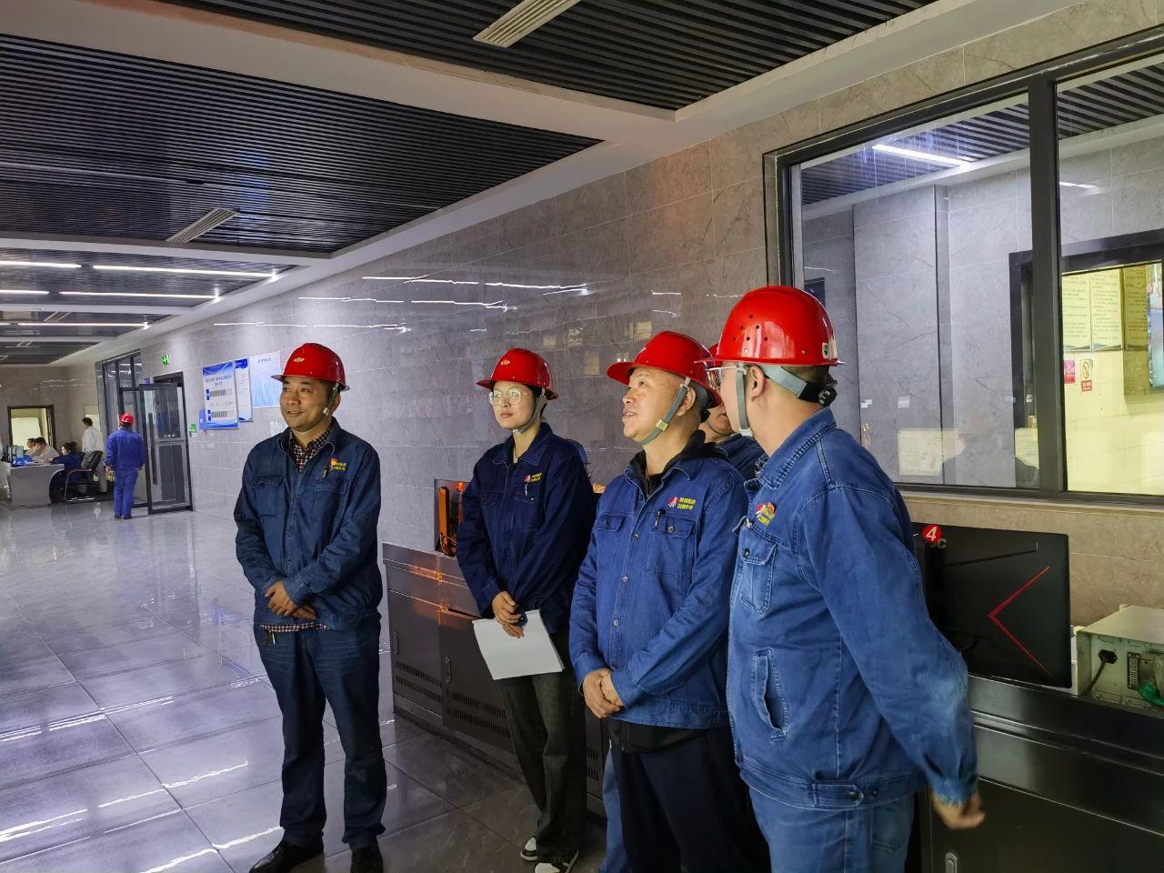 謝巍帶隊開展節中安全檢查 謝巍帶隊開展節中安全檢查