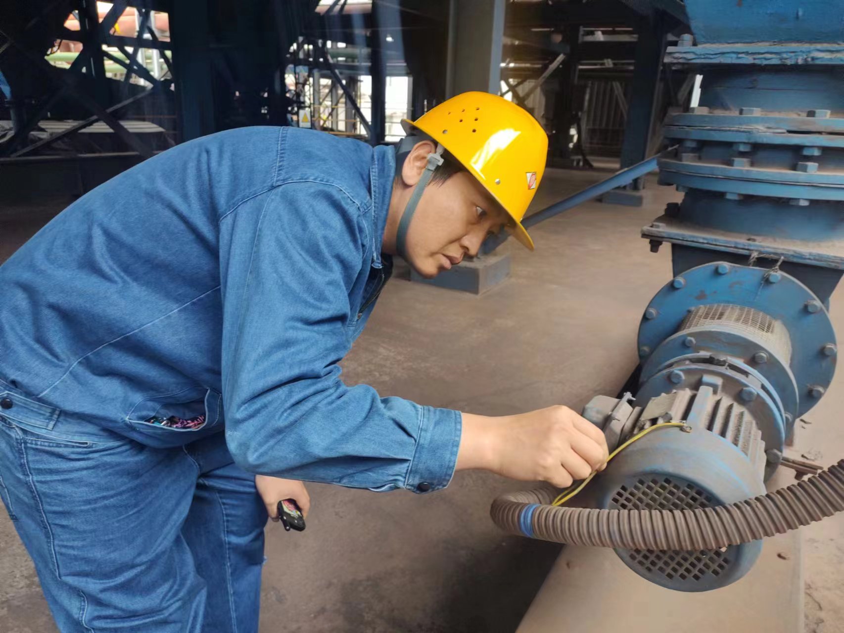 當(dāng)“網(wǎng)絡(luò)熱詞”撞上燒結(jié)人 當(dāng)“網(wǎng)絡(luò)熱詞”撞上燒結(jié)人