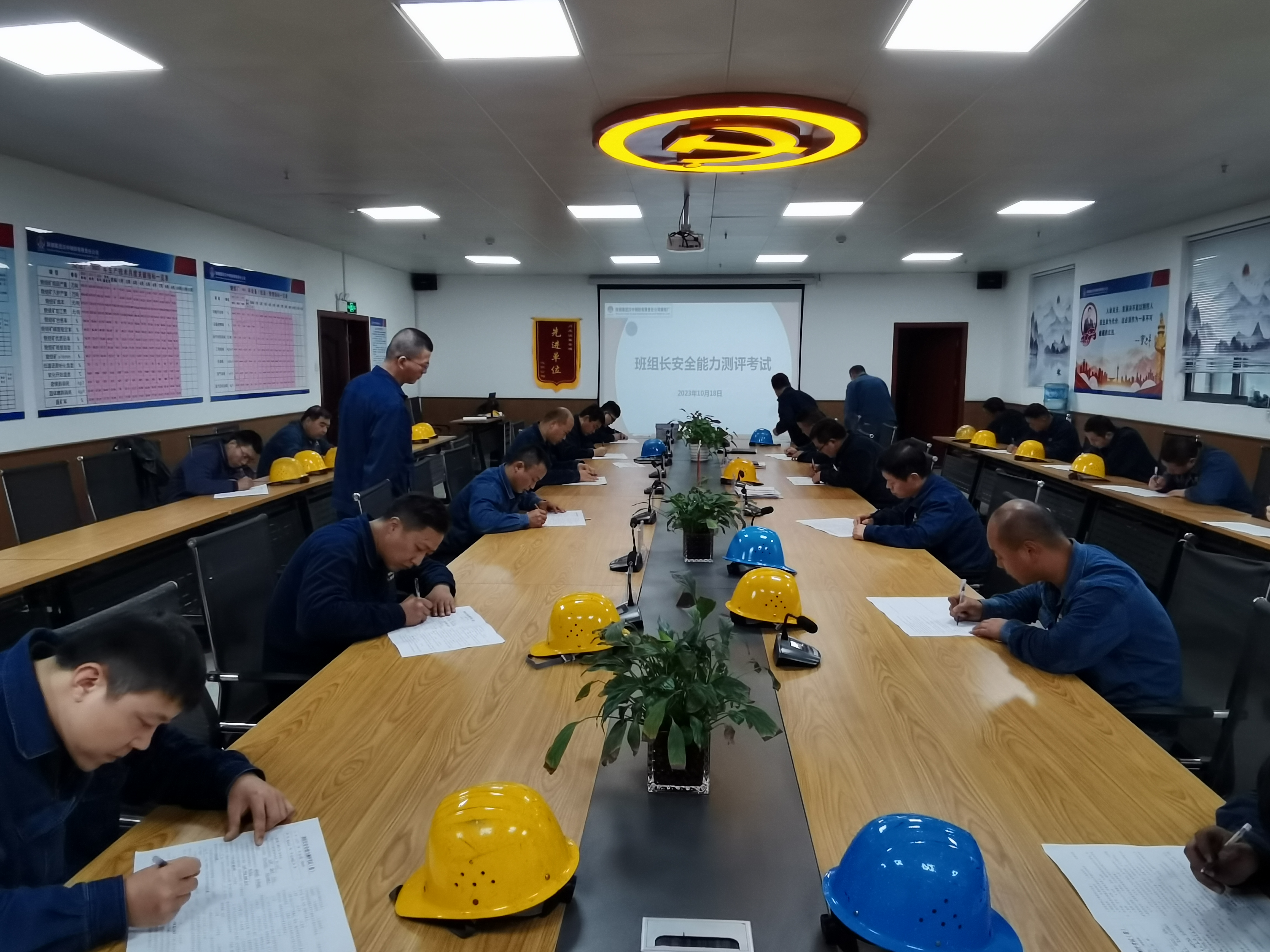 �С���С��ϡ� ���A�����հ�ȫ�����ԑ�