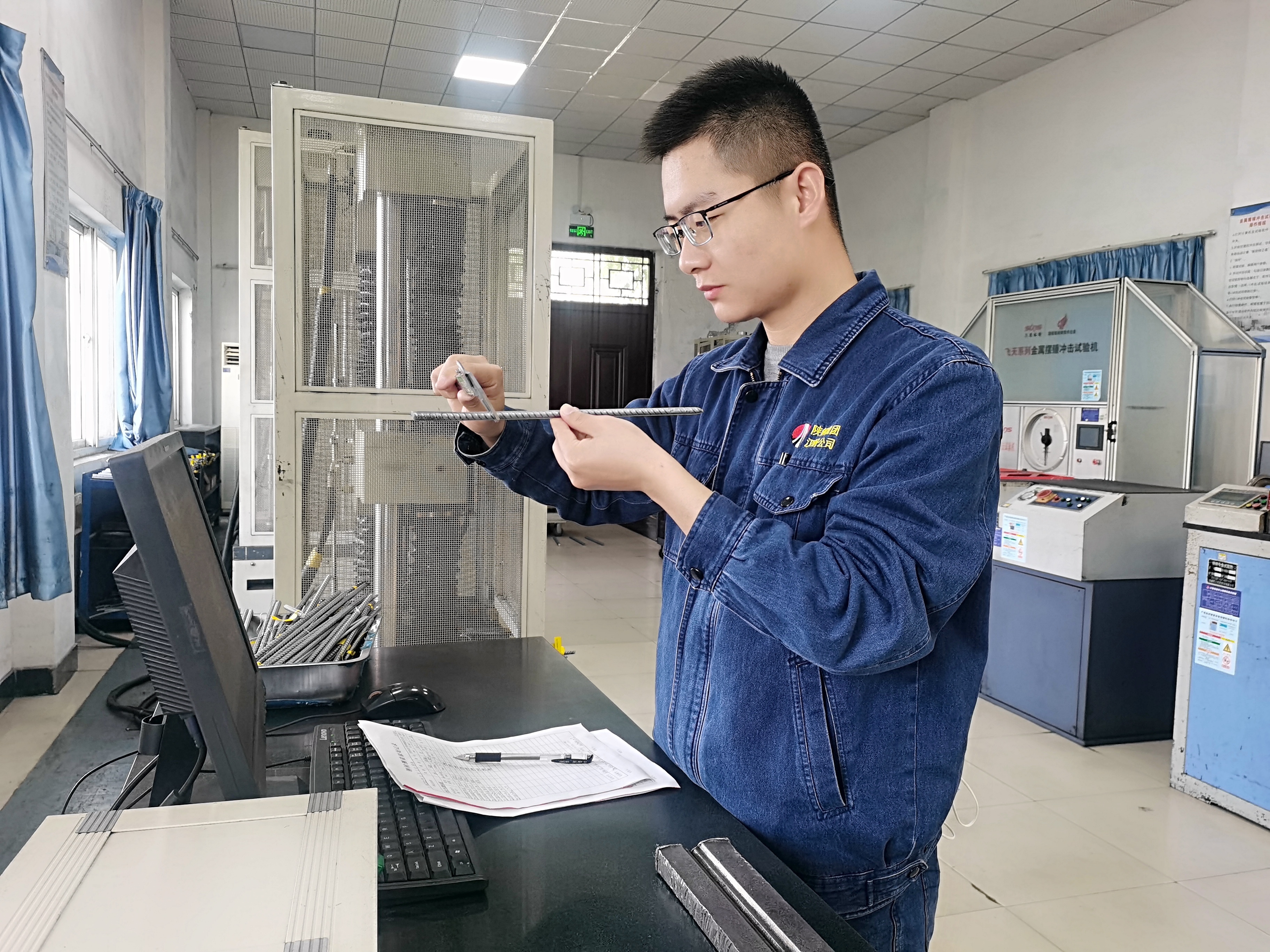 �^�M·�����������������