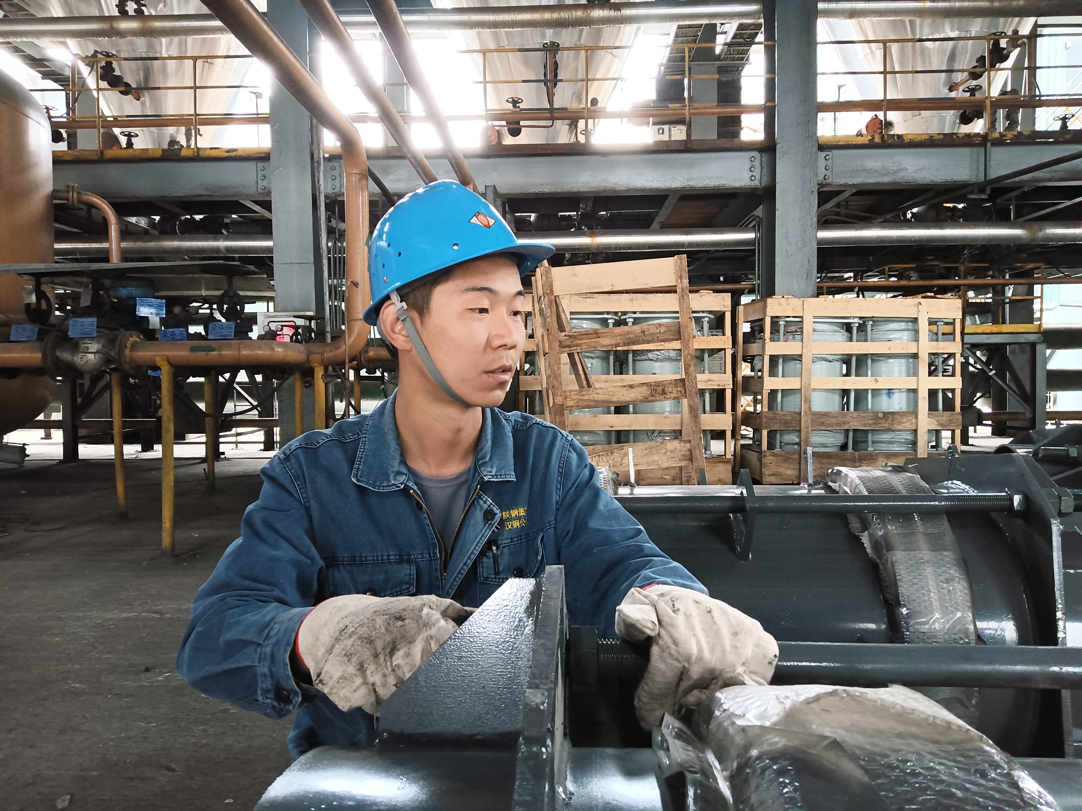 一元、千元、上萬元, 每一元都是他對降本的執著 一元、千元、上萬元, 每一元都是他對降本的執著