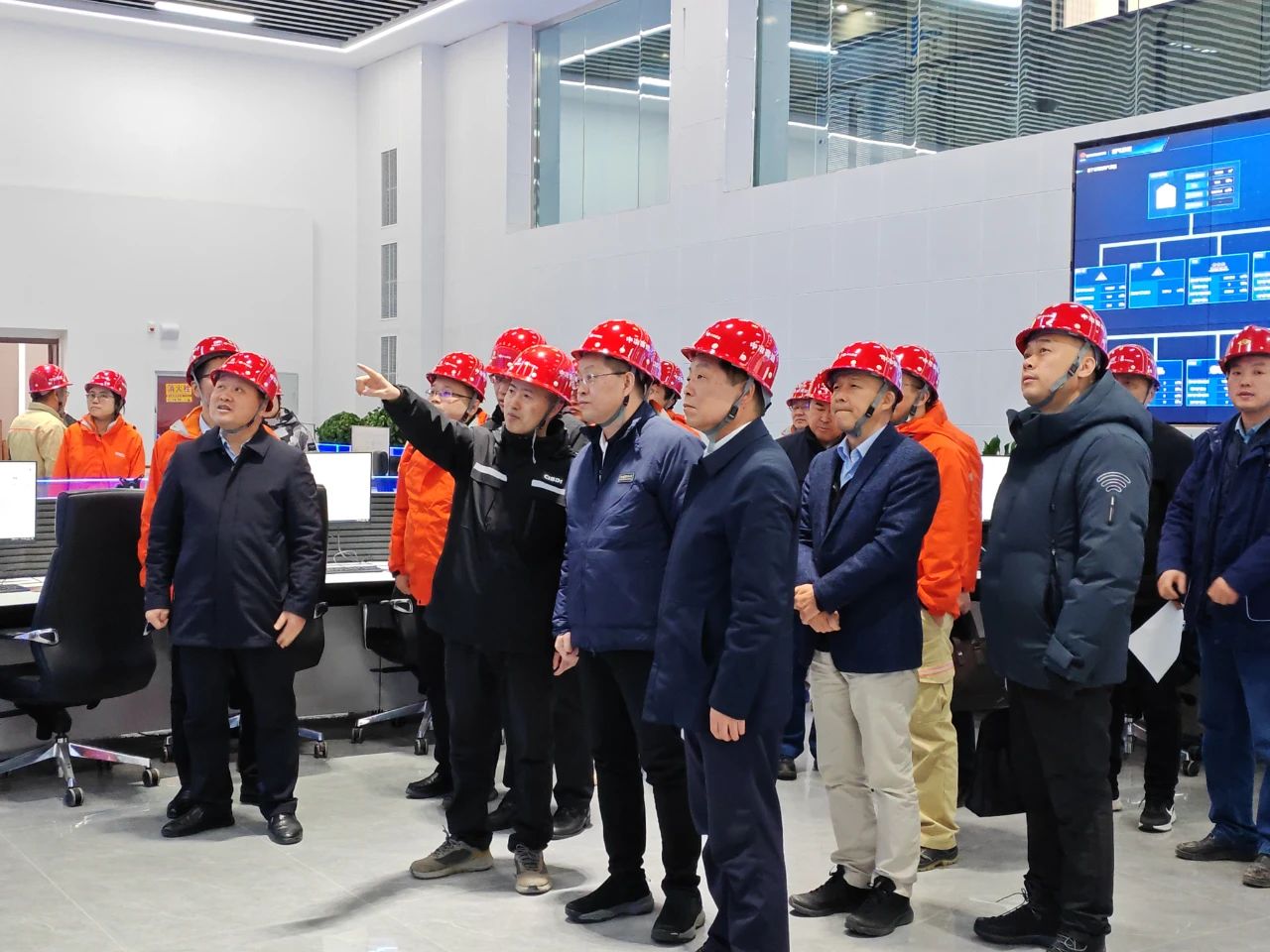 中冶賽迪集團(tuán)有限公司黨委書記、董事長(zhǎng)肖學(xué)文一行到漢鋼公司座談交流 中冶賽迪集團(tuán)有限公司黨委書記、董事長(zhǎng)肖學(xué)文一行到漢鋼公司座談交流