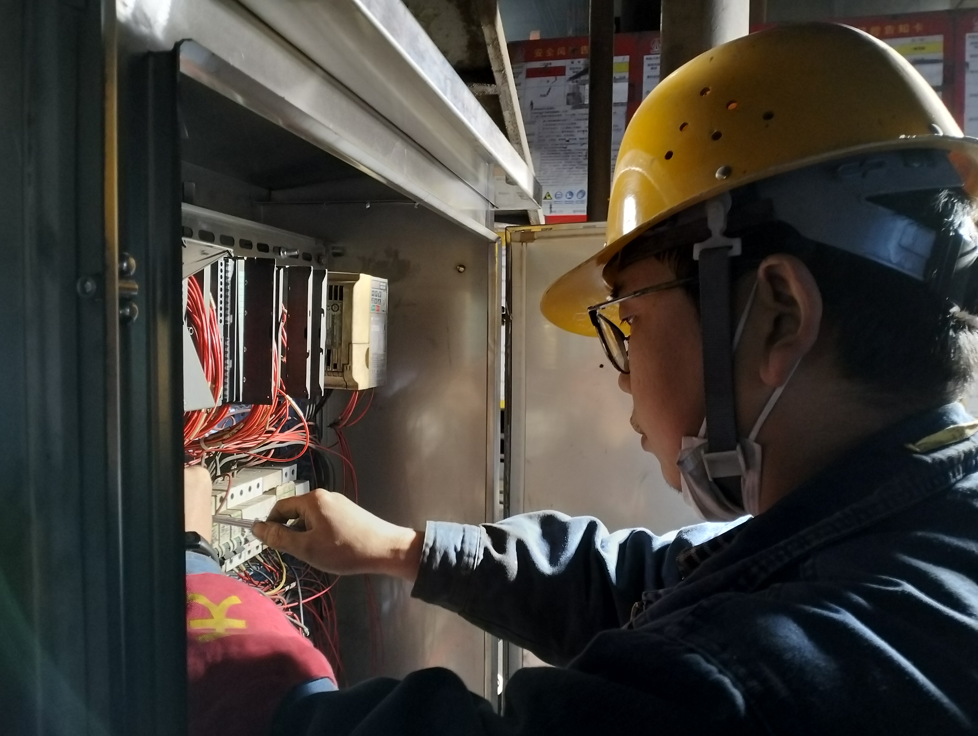 ����z�����ɫ