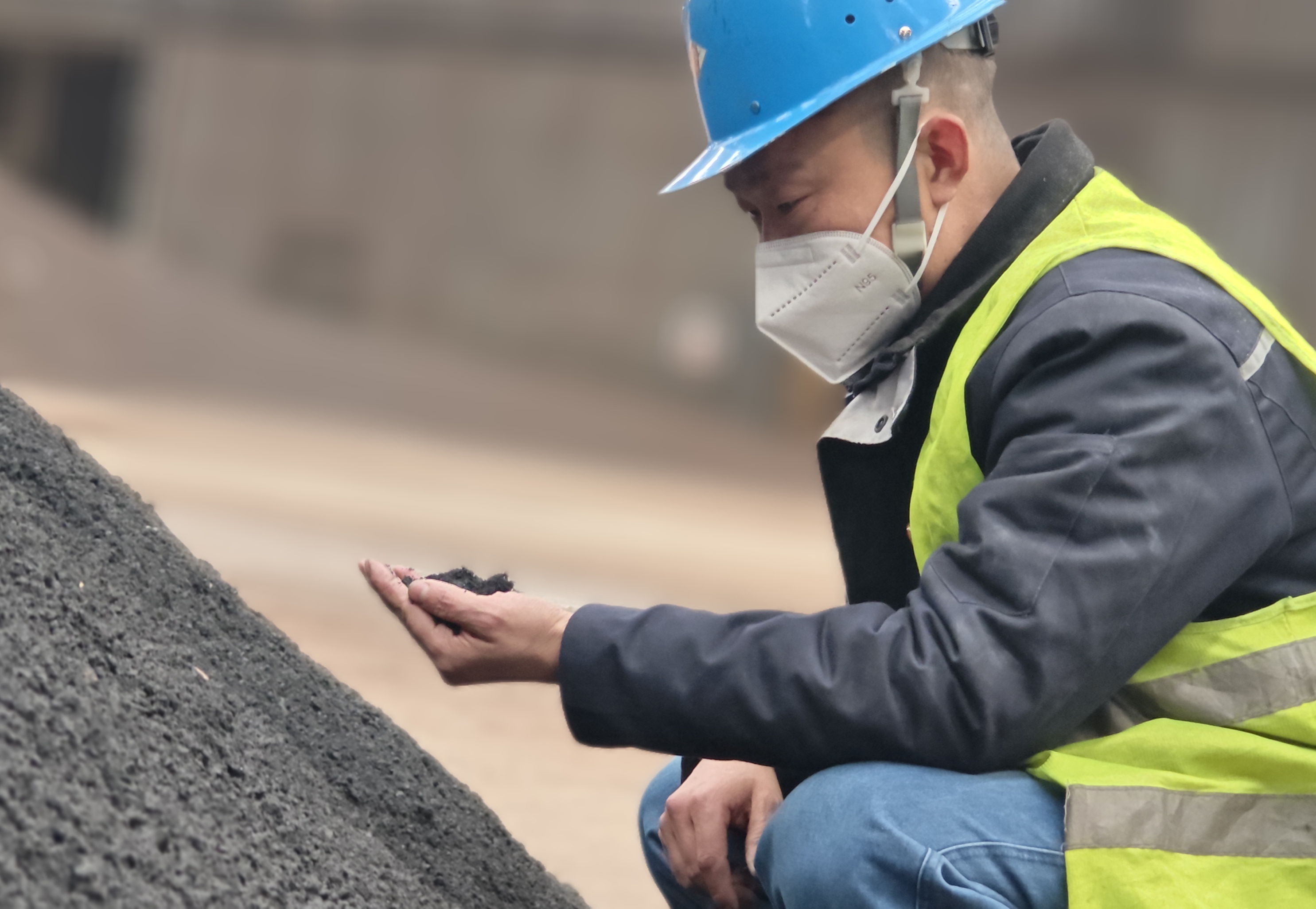 元旦我在崗,守護生產不停歇 元旦我在崗,守護生產不停歇