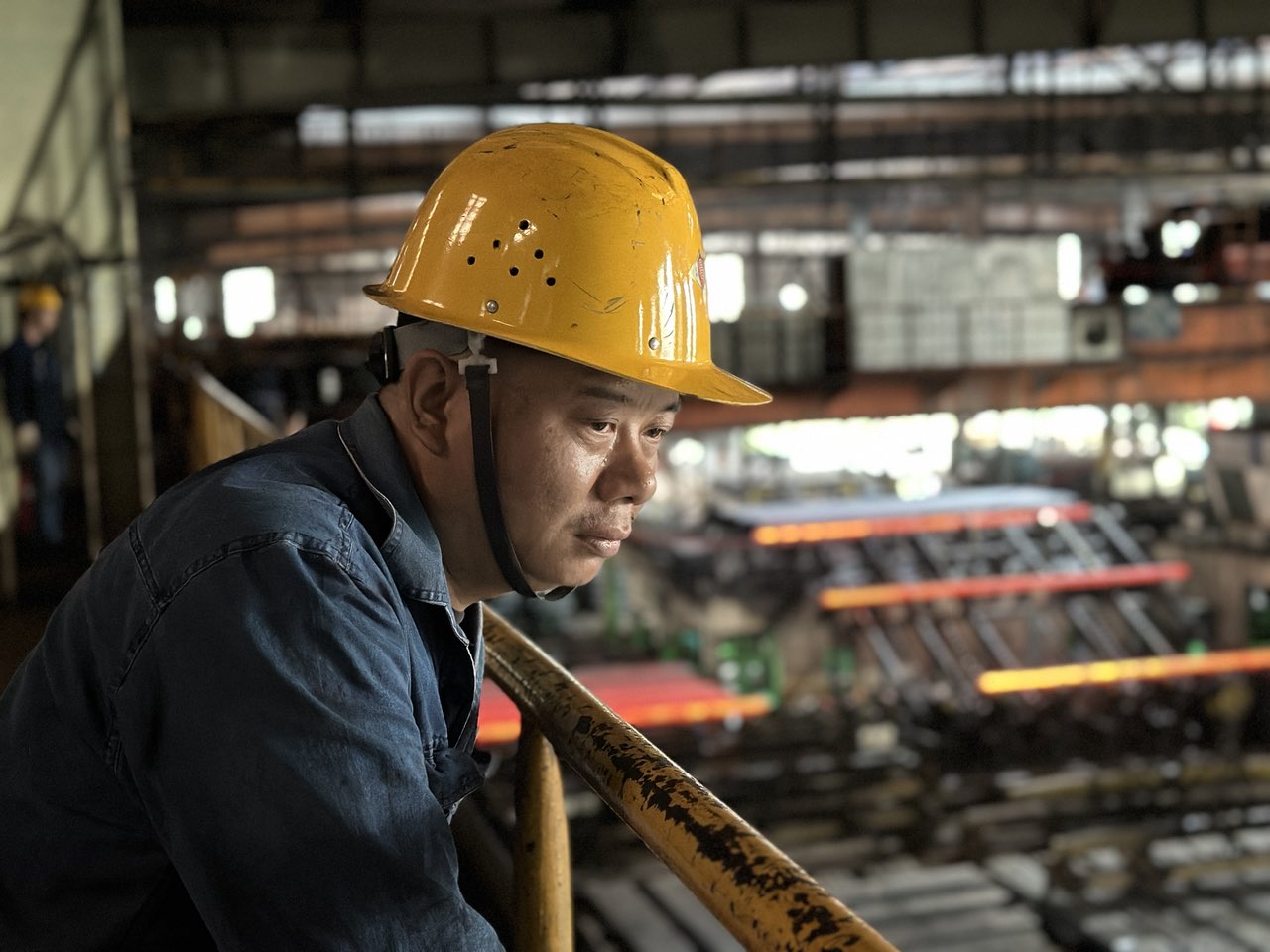 她、他、他們 是漢鋼的“高空舞者” 她、他、他們 是漢鋼的“高空舞者”
