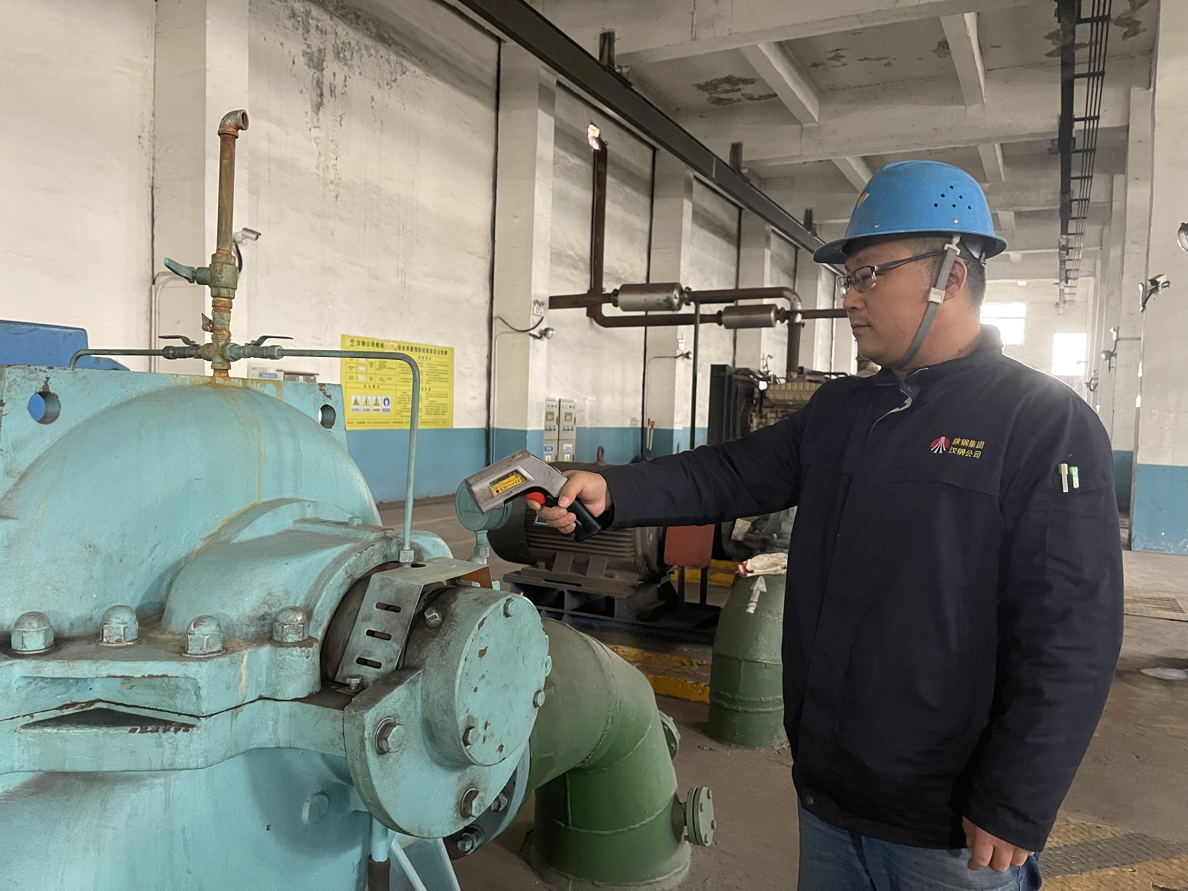 用“平凡微光”綻放耀眼光芒 用“平凡微光”綻放耀眼光芒