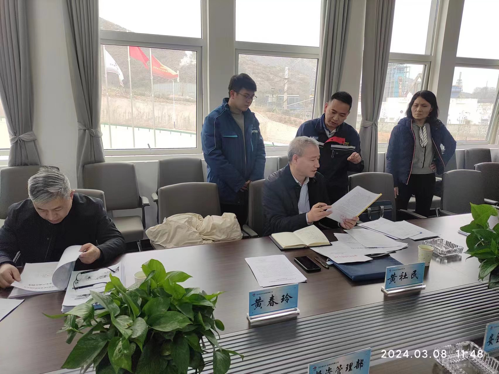 �ú���F�_չ�h䓹�˾���Ǝr��ʯ�Ҏr�Vɽ�_�l��һ�ڣ�����͹������ɕ������g��ȫ��헙z��