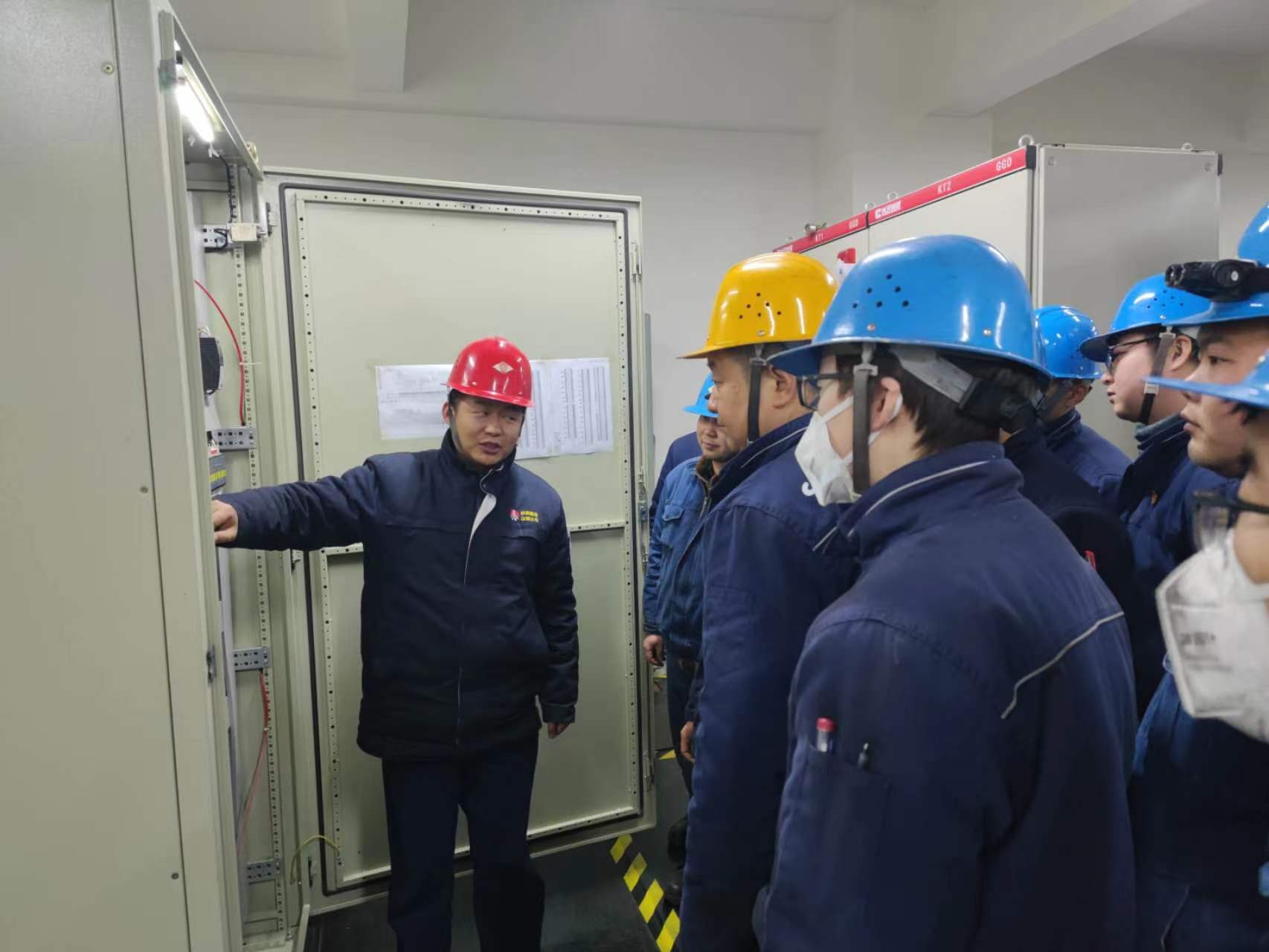 擰緊“節約閥”，嚴控成本過好“緊日子”