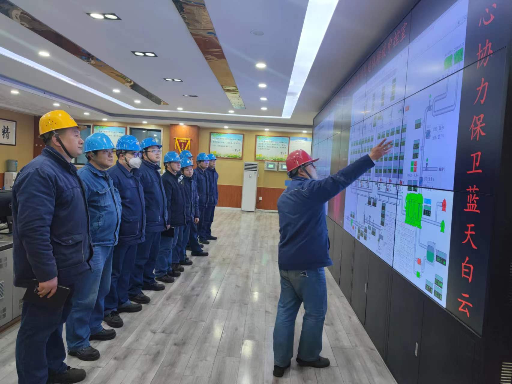 擰緊“節約閥”，嚴控成本過好“緊日子”