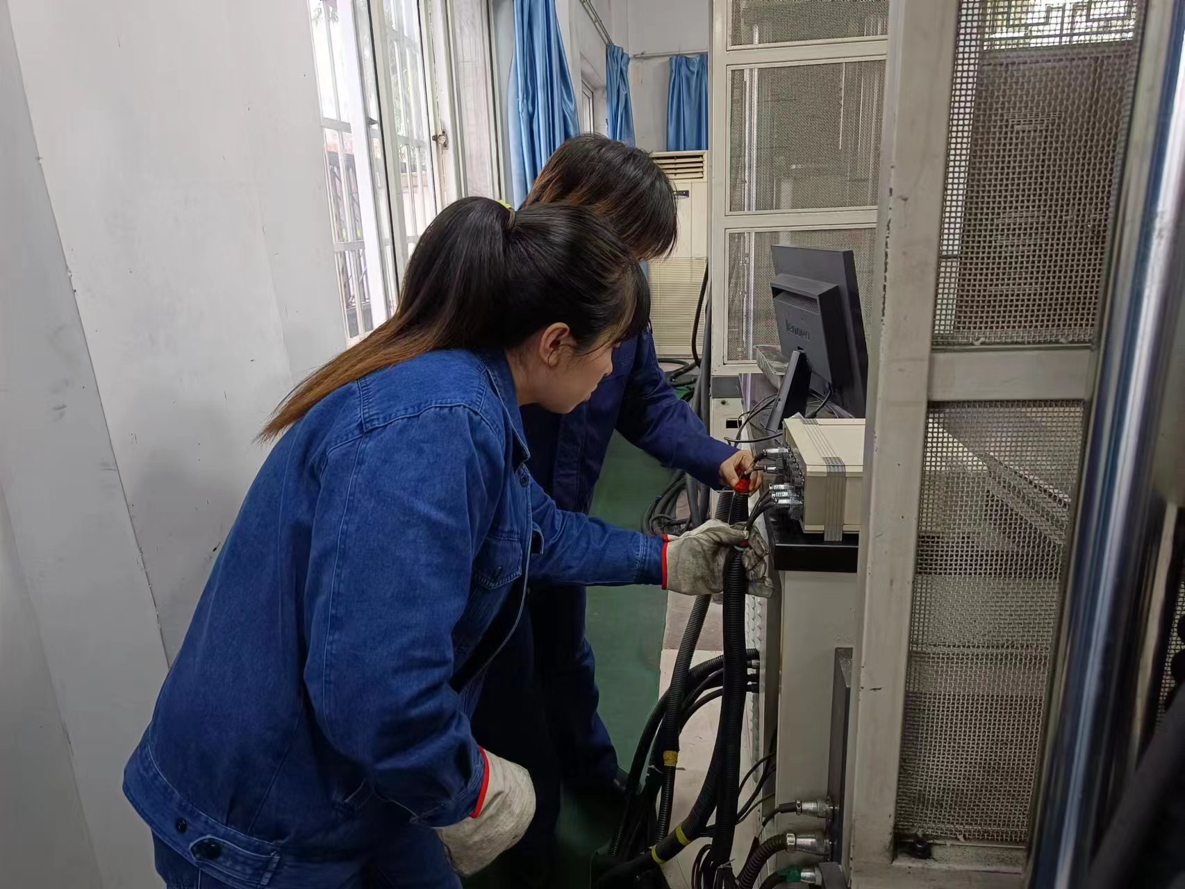 ����������ڝ� ������Ч������