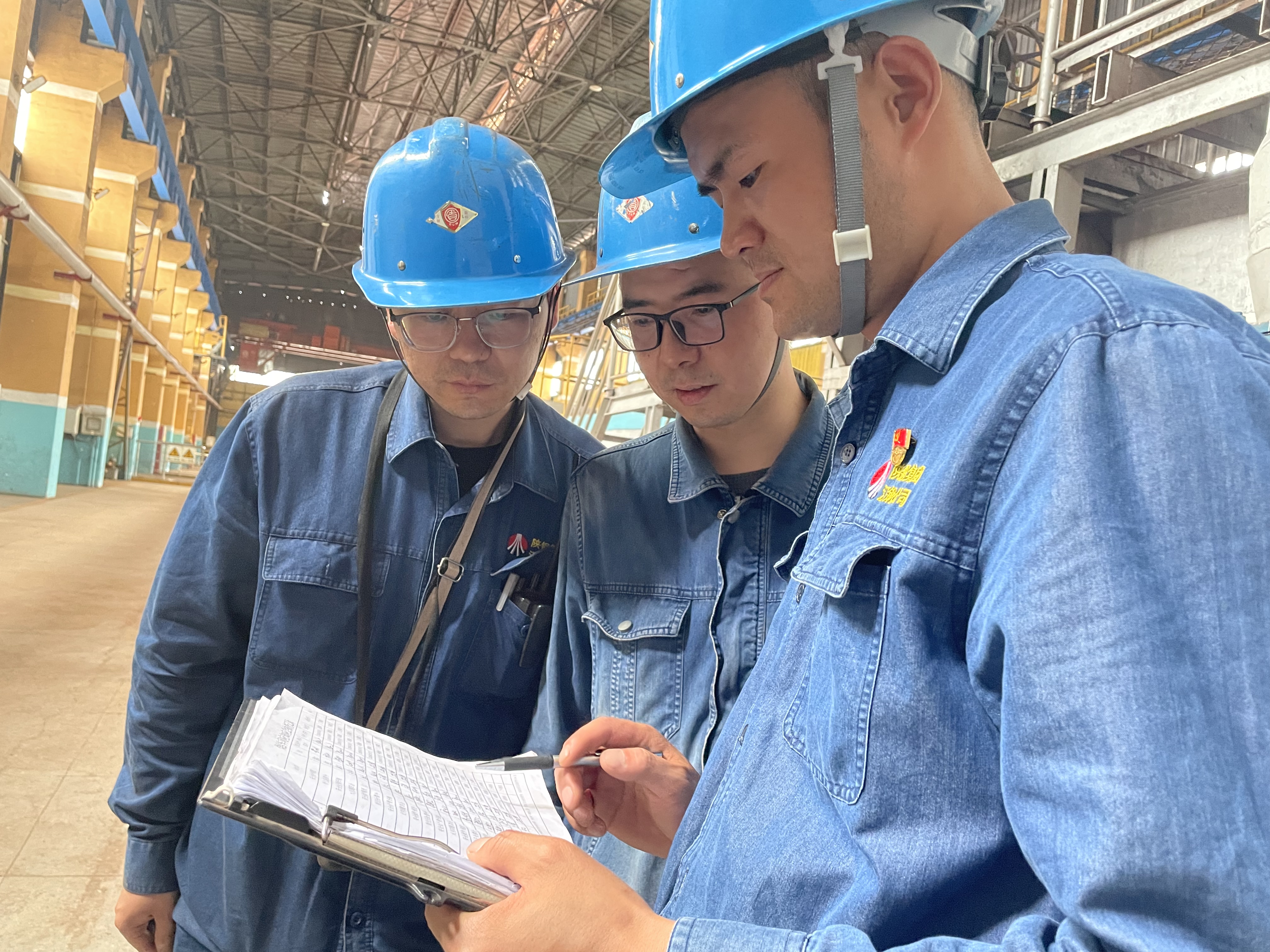 抵“紅包”誘惑,肅廉潔從業(yè)之風(fēng) 抵“紅包”誘惑,肅廉潔從業(yè)之風(fēng)