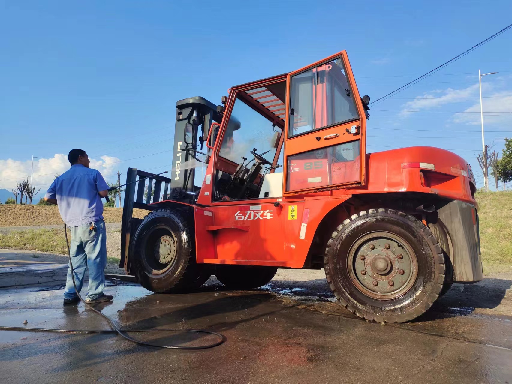極限降本拼字當頭 挖潛增效勇擔責任 極限降本拼字當頭 挖潛增效勇擔責任