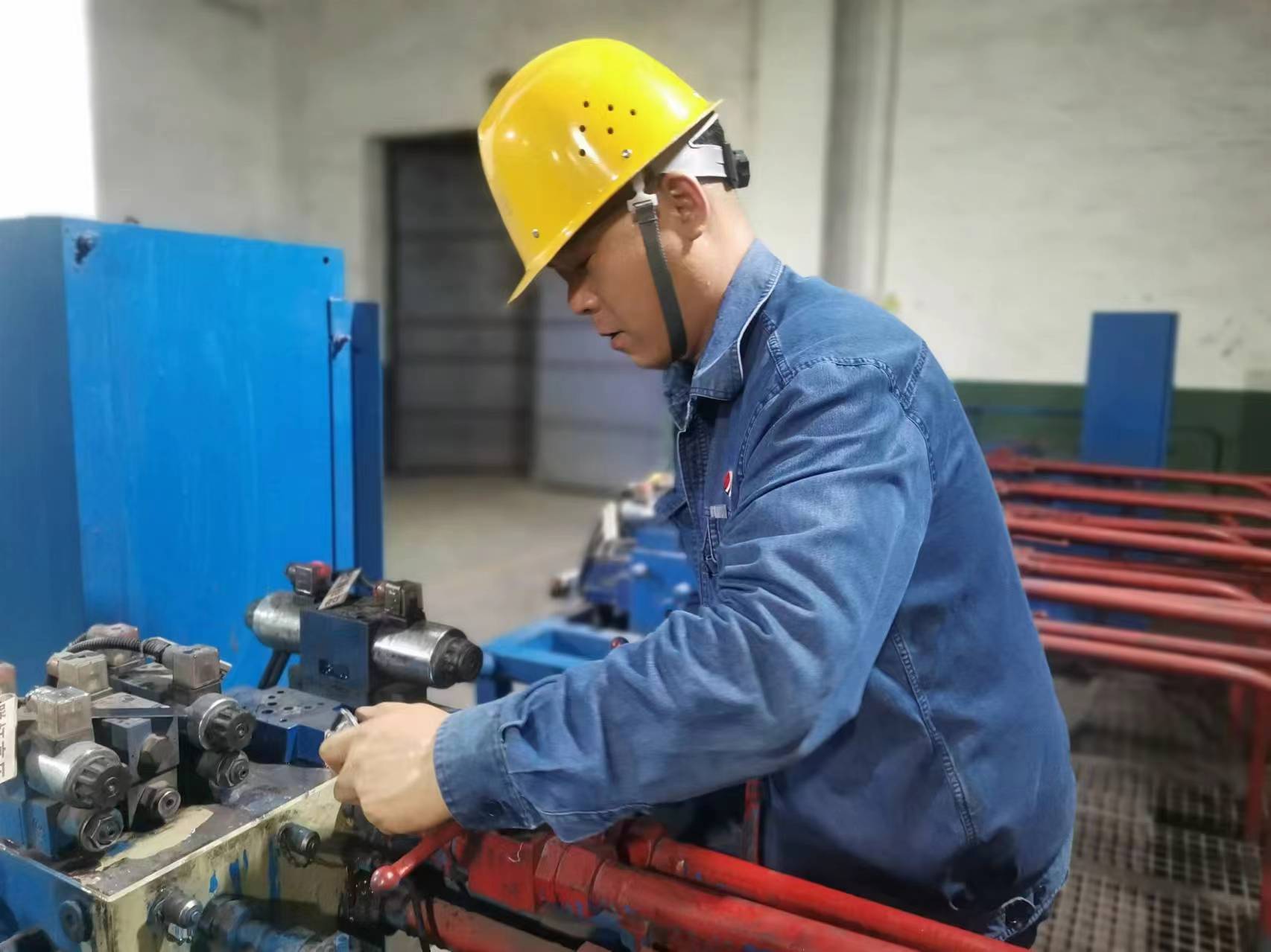 �۽��F(xi��n)�����������������^���ߡ�