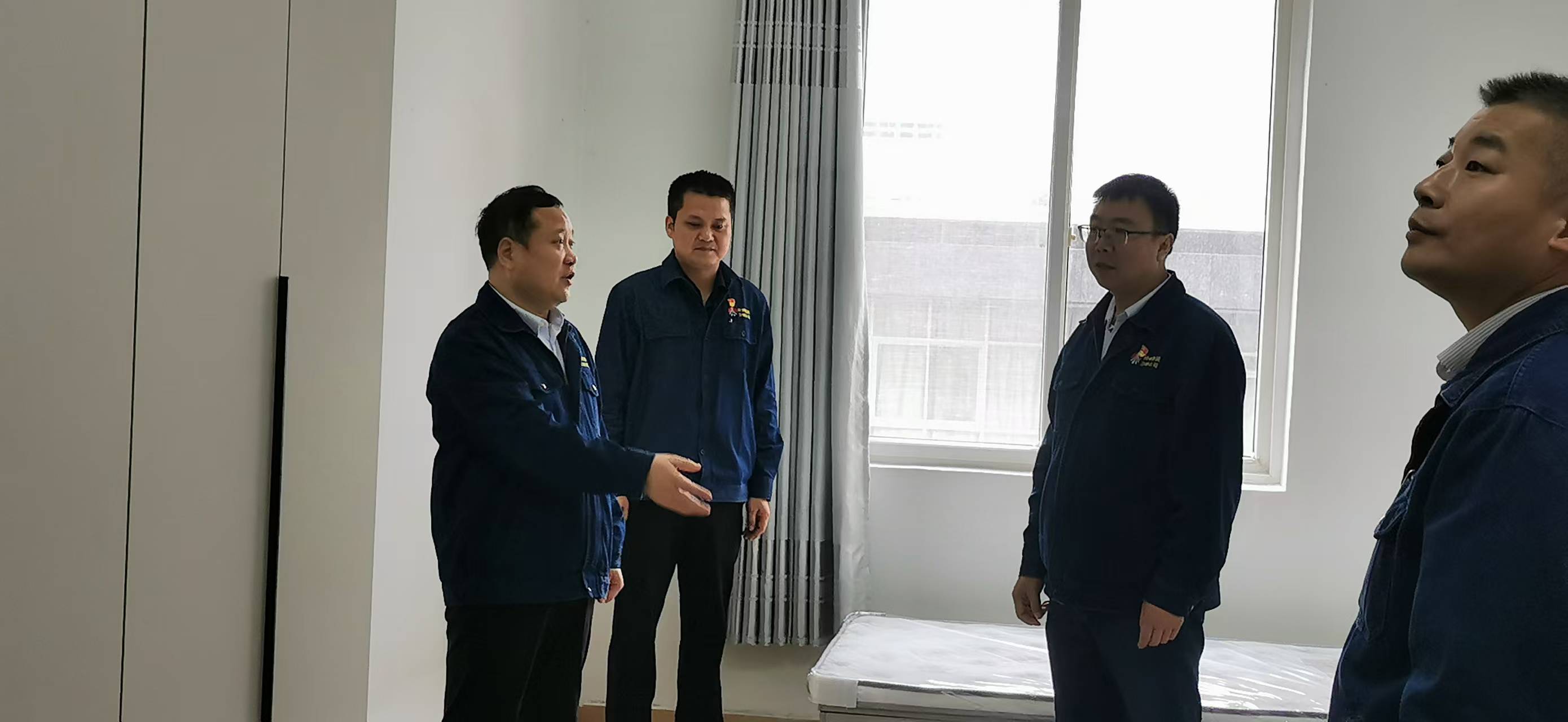 點贊!改善職工住宿環境走心又走“新” 點贊!改善職工住宿環境走心又走“新”