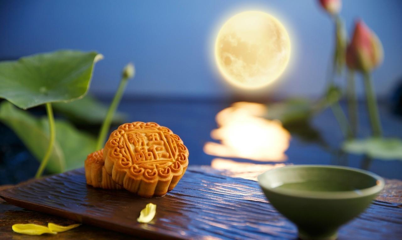 月滿中秋,情滿人間 月滿中秋,情滿人間