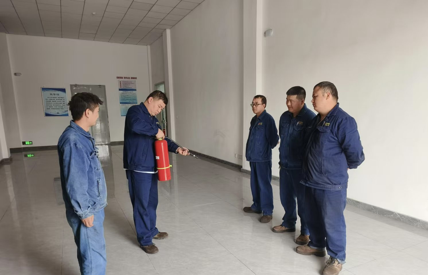 ����؟��  ����������ȫ����