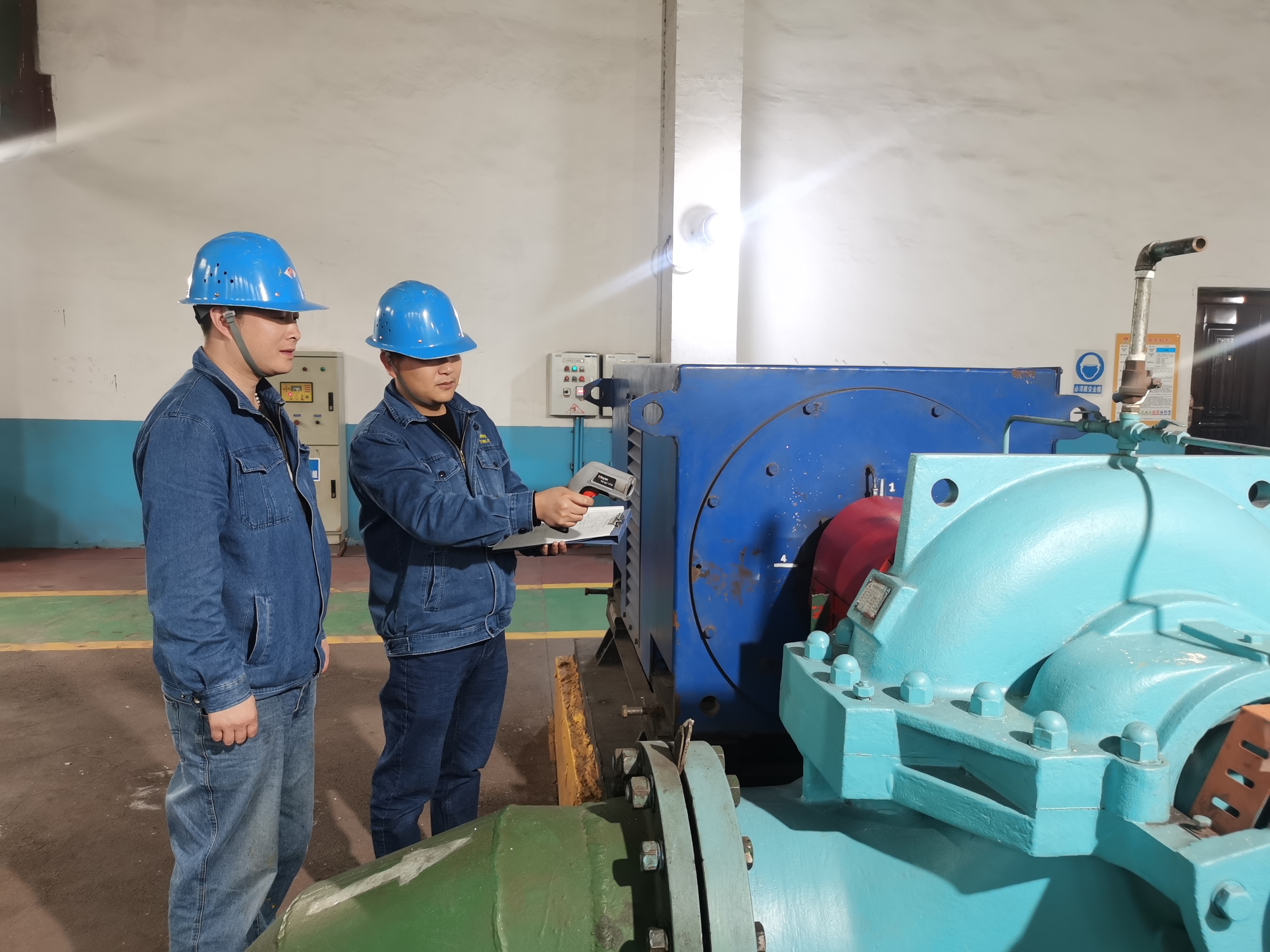 �����M���O��؟�����׌���Ӽ�������������