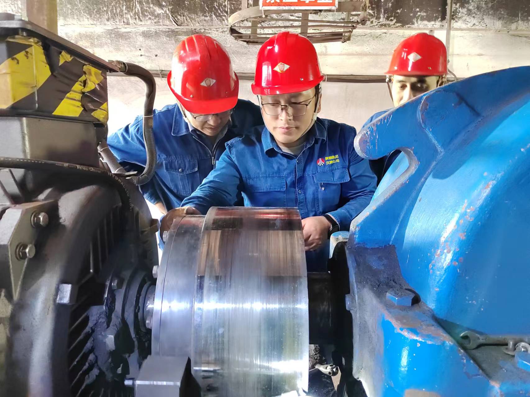 �����³����O����^�M�r