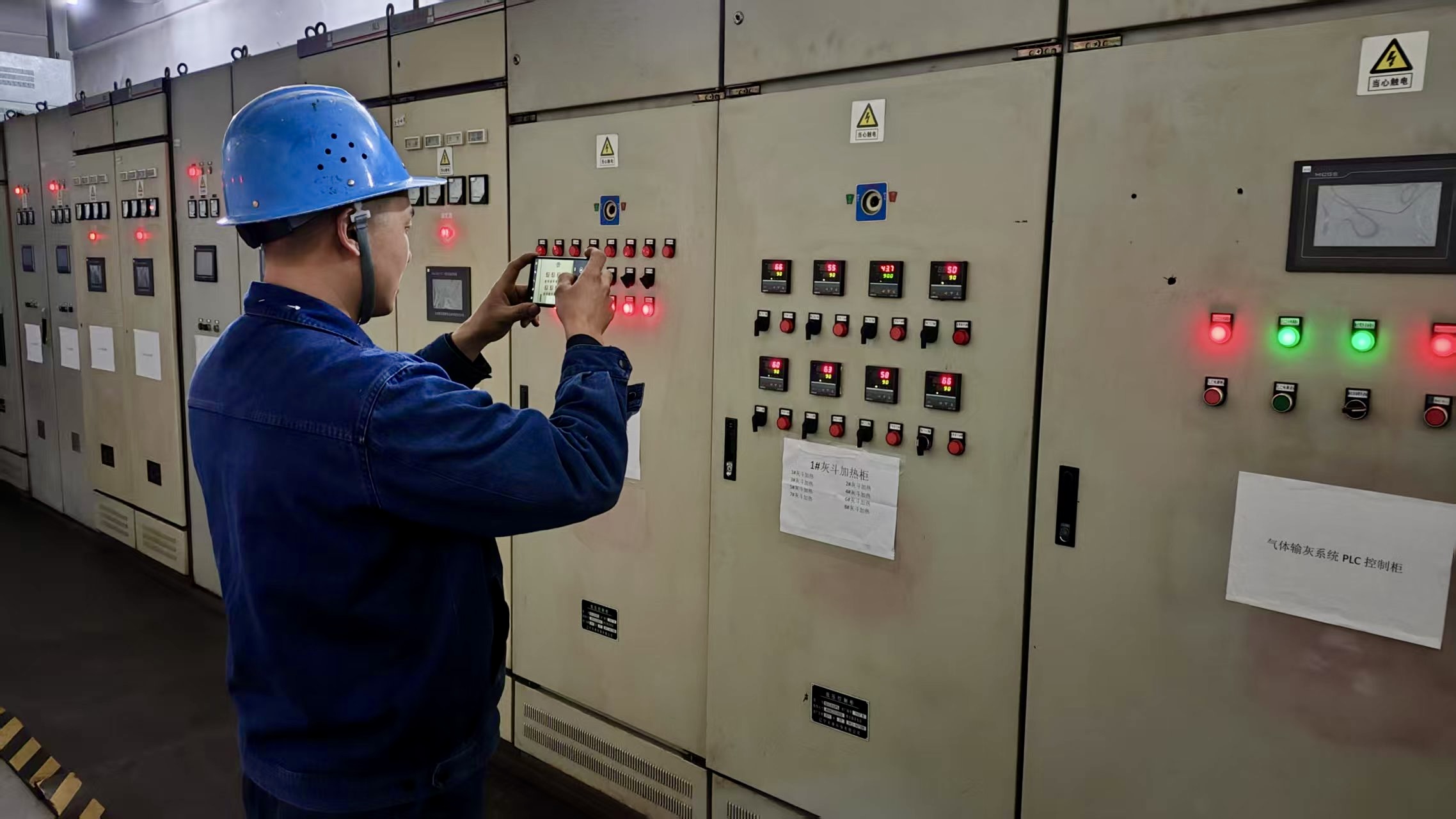 �����³����O����^�M�r