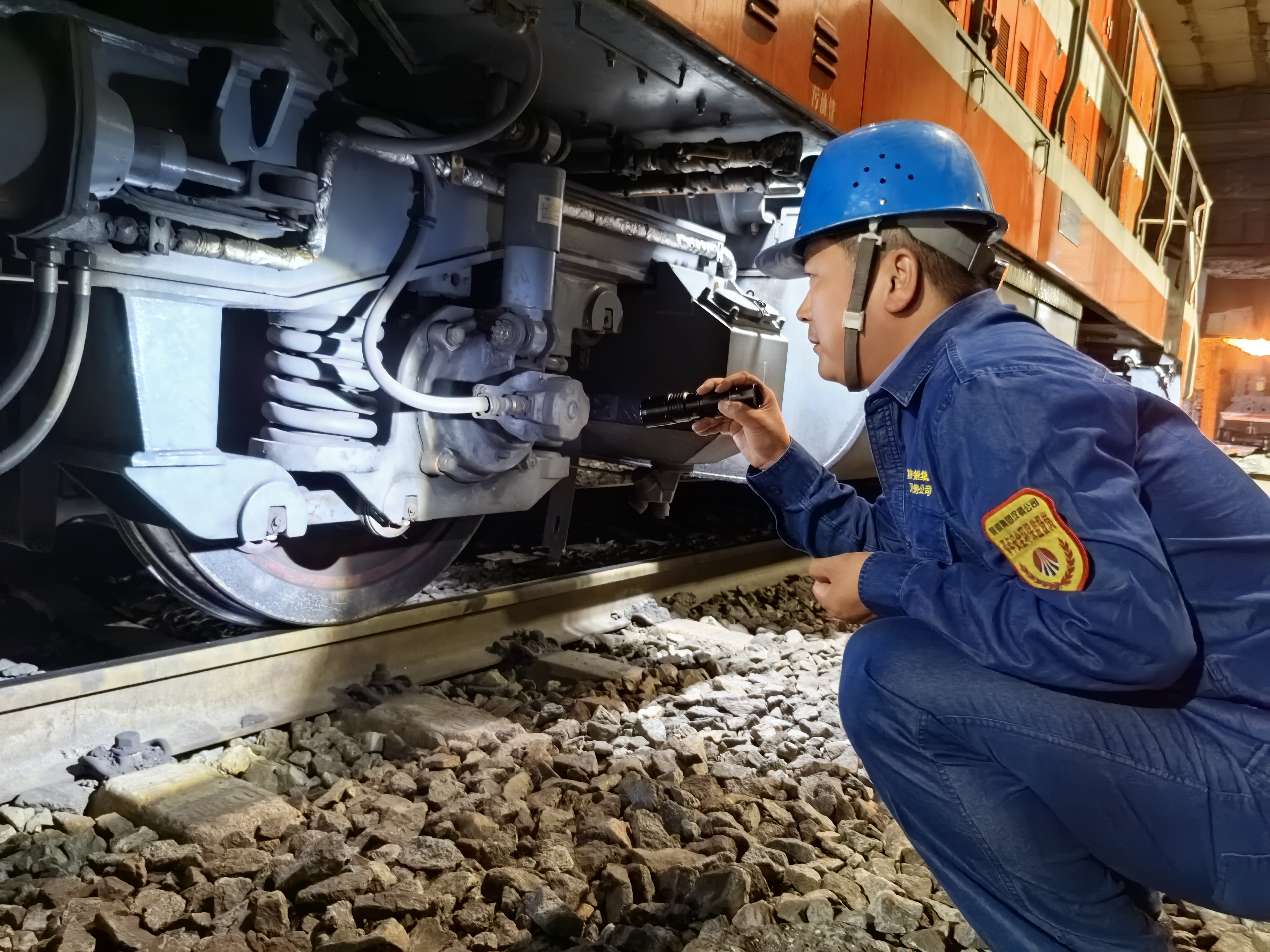 深夜 “副本” 通關(guān)實錄,一群人的熱血鏖戰(zhàn) 深夜 “副本” 通關(guān)實錄,一群人的熱血鏖戰(zhàn)