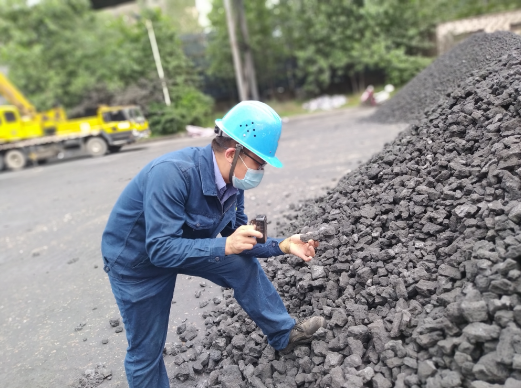 抓住“穩”的關鍵,找準“進”的切口 抓住“穩”的關鍵,找準“進”的切口