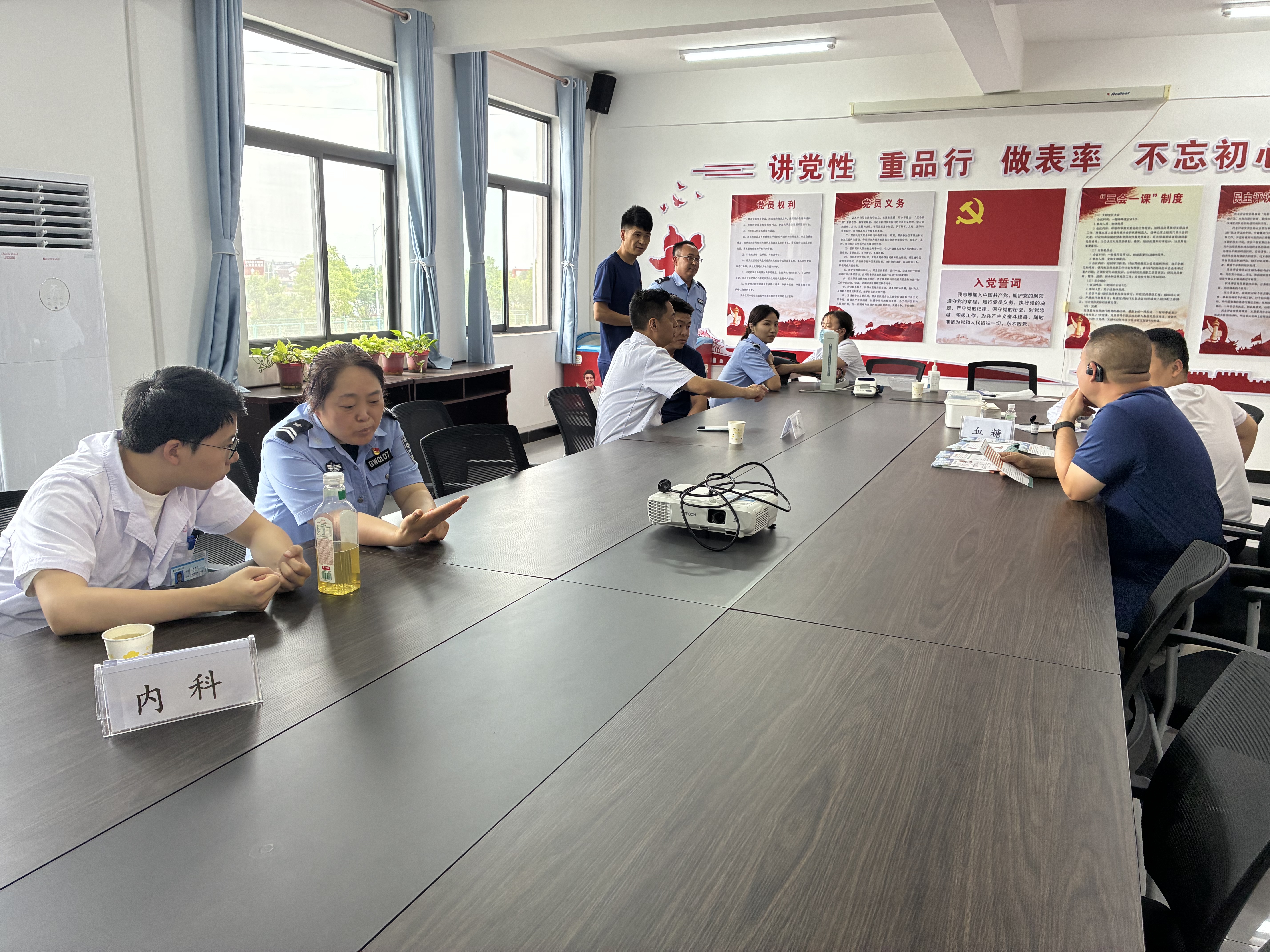 從健康守護到生活便民 漢鋼溫情從不缺席 從健康守護到生活便民 漢鋼溫情從不缺席