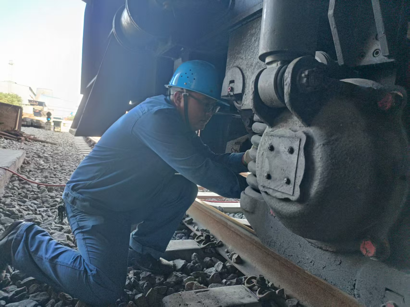 �F܉�ϵ�ȫ�����h