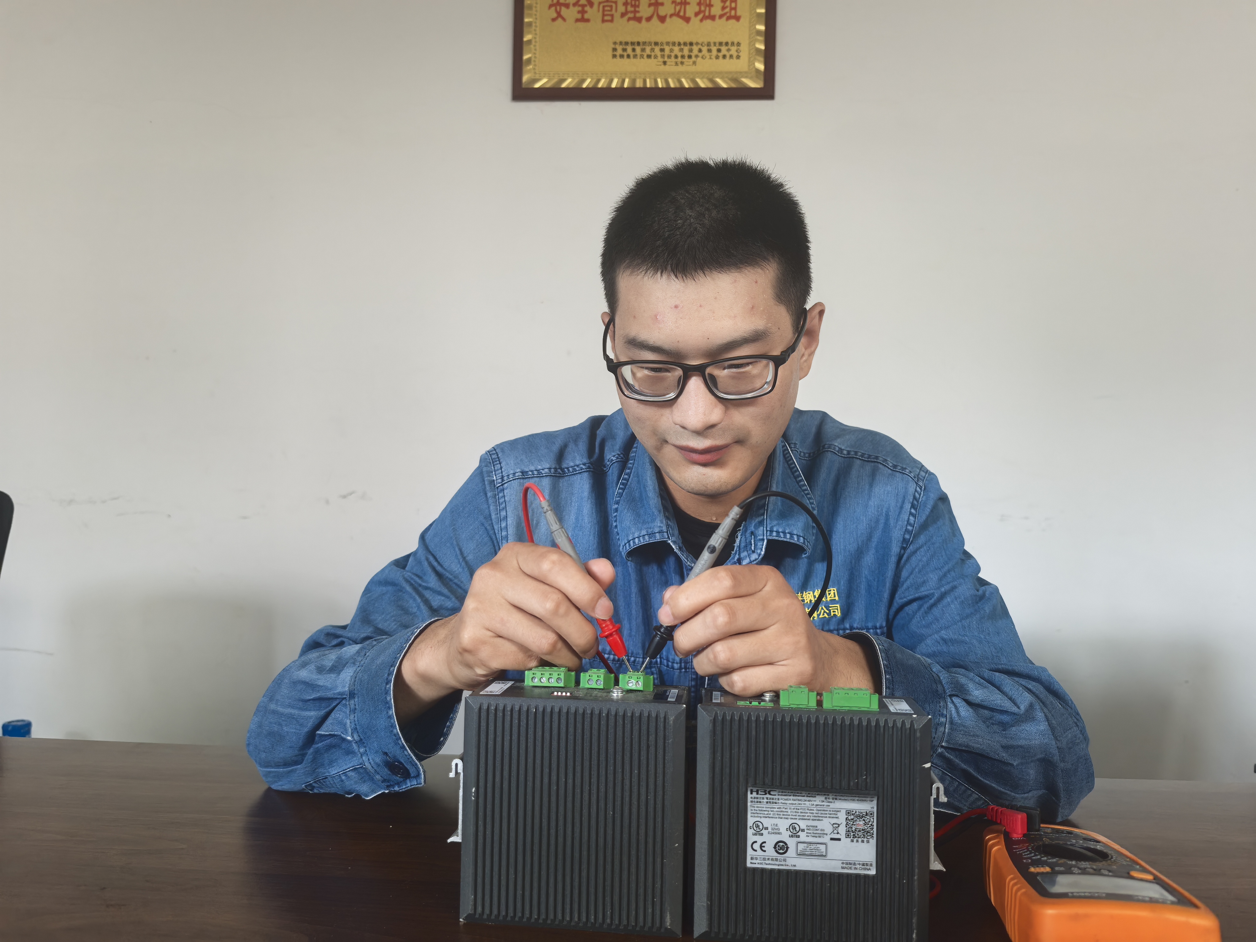 記“技術能手”李卓卓的逆襲之路 記“技術能手”李卓卓的逆襲之路