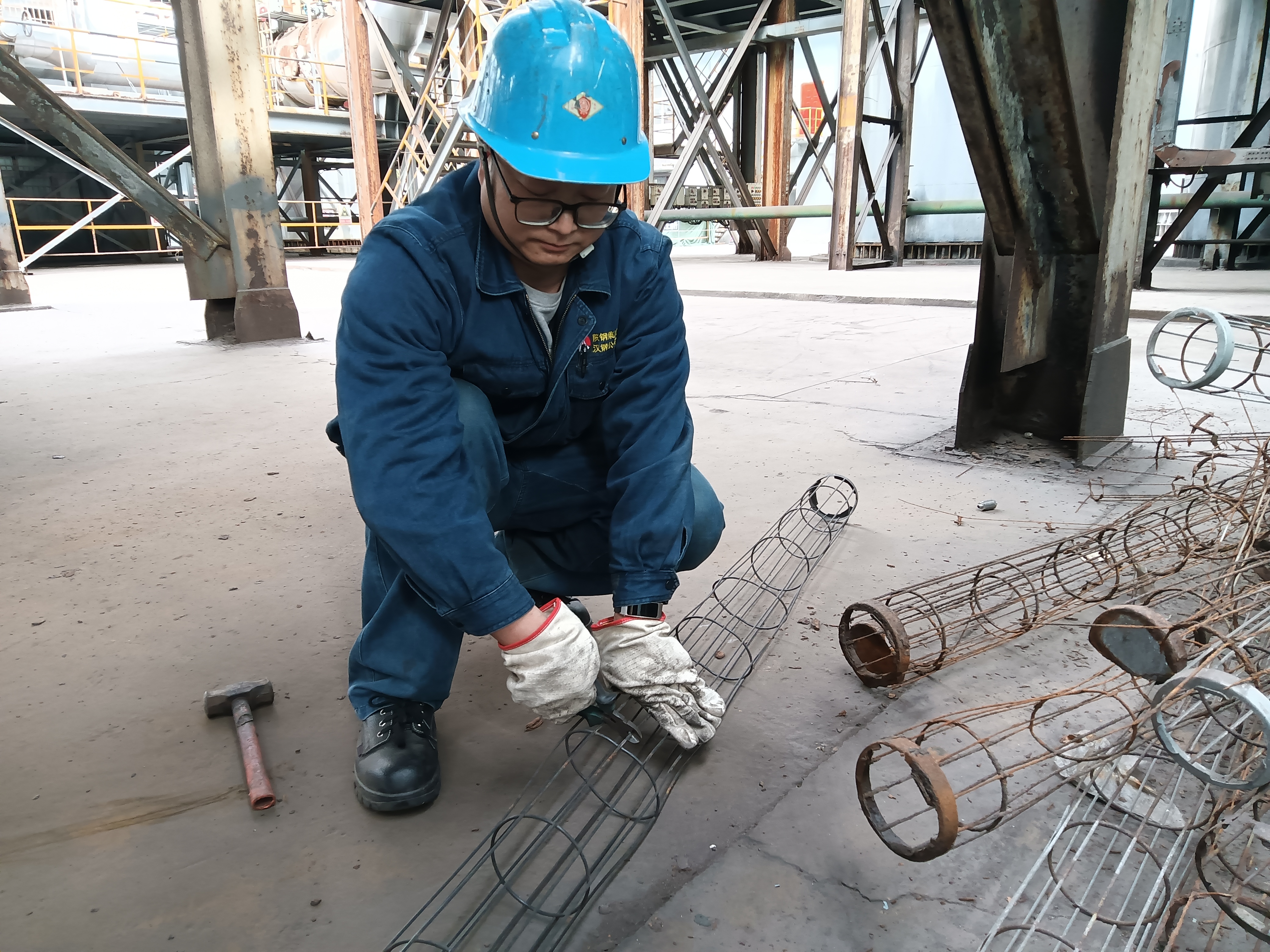 精益創(chuàng)效勇?lián)?dāng) 這個(gè)班組繪就降本新圖景 精益創(chuàng)效勇?lián)?dāng) 這個(gè)班組繪就降本新圖景