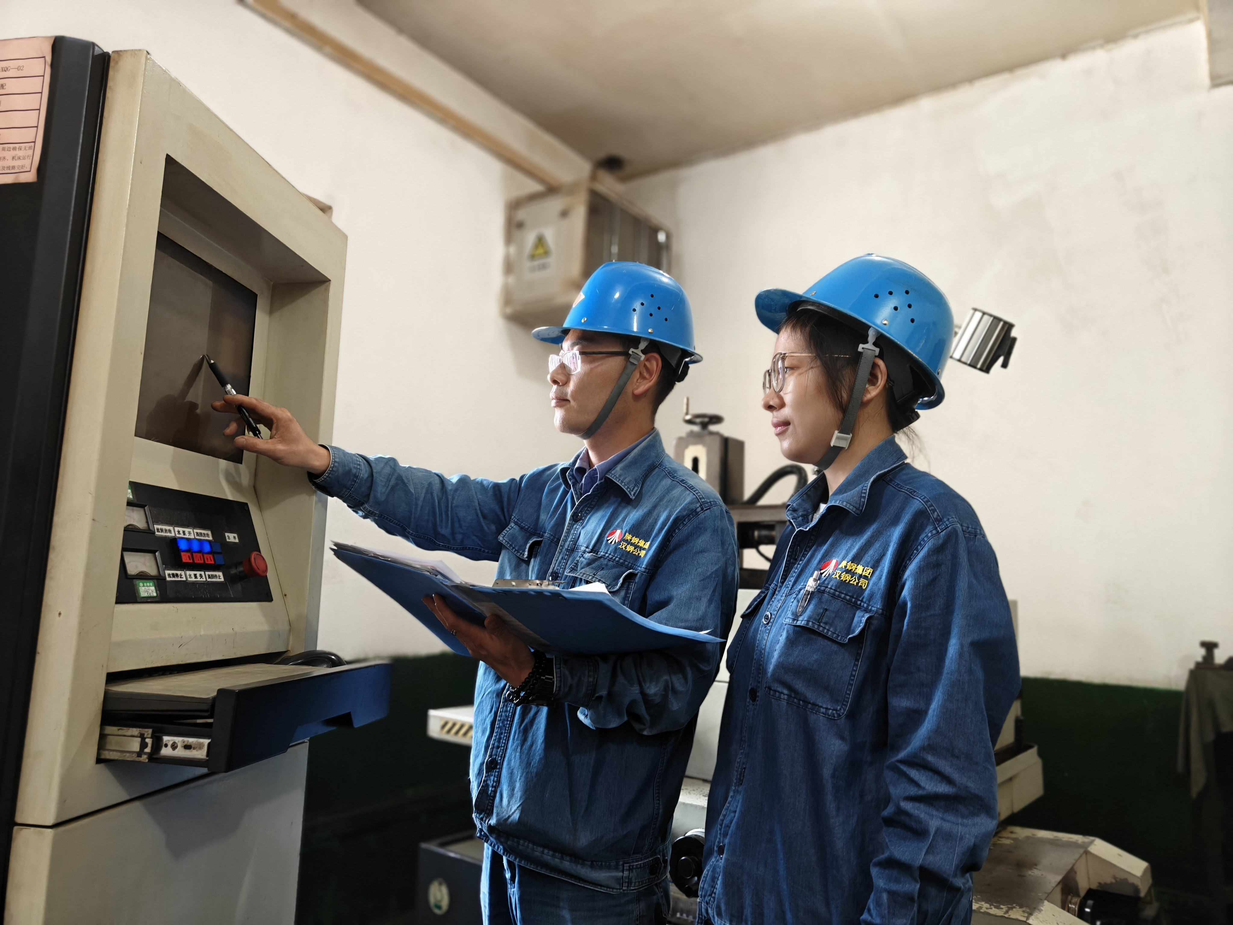 匠心跨界、多維鍛造 書寫新時(shí)代的“傳承”故事 匠心跨界、多維鍛造 書寫新時(shí)代的“傳承”故事