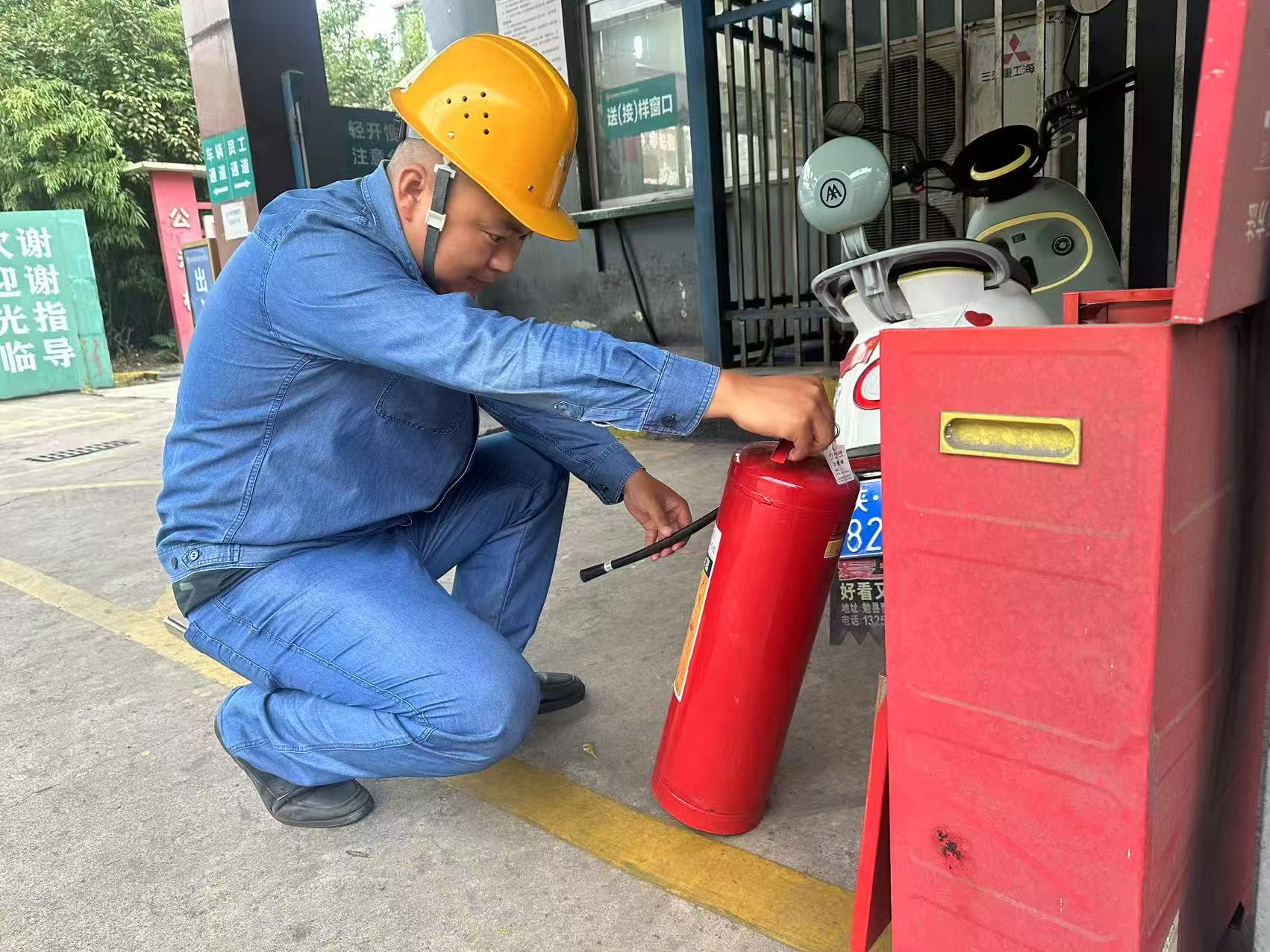 ��Ӳ�˼�����ĳɹ����E