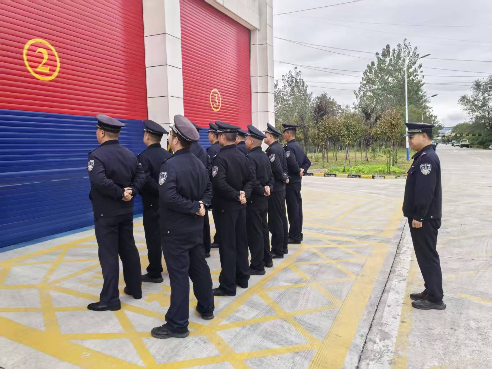 隊列訓練淬精兵，嚴紀塑形提形象