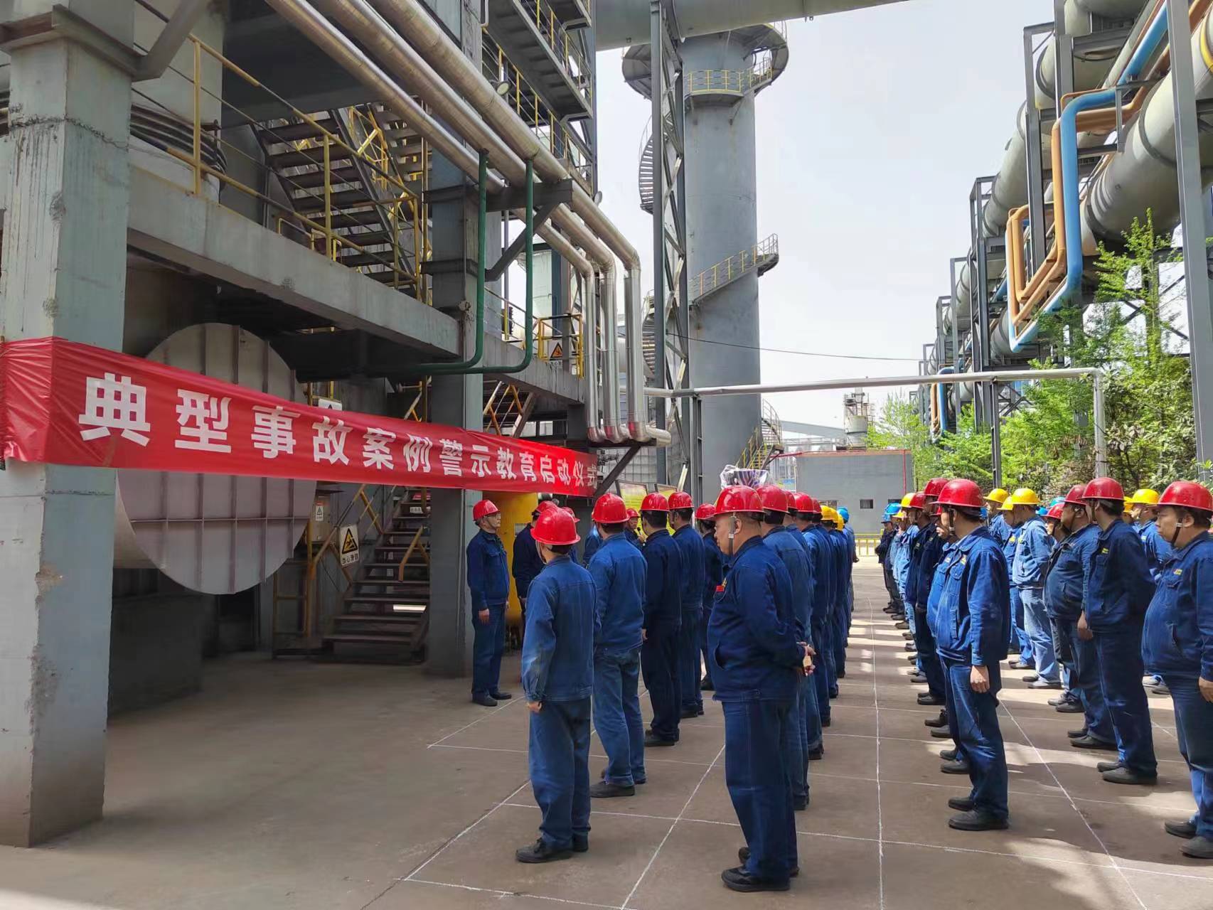 精準施策強防控 筑牢消防安全“防火墻” 精準施策強防控 筑牢消防安全“防火墻”