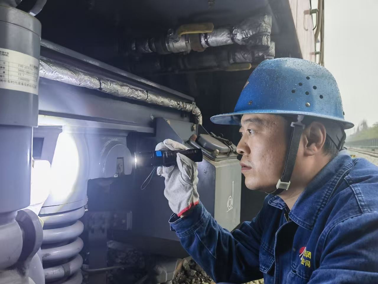 錨定目標、精準施策,筑牢“收官戰”安全根基 錨定目標、精準施策,筑牢“收官戰”安全根基