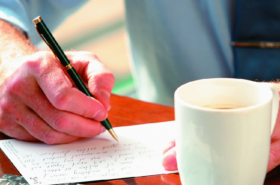 【鋼城文苑】一封遲到的信 【鋼城文苑】一封遲到的信