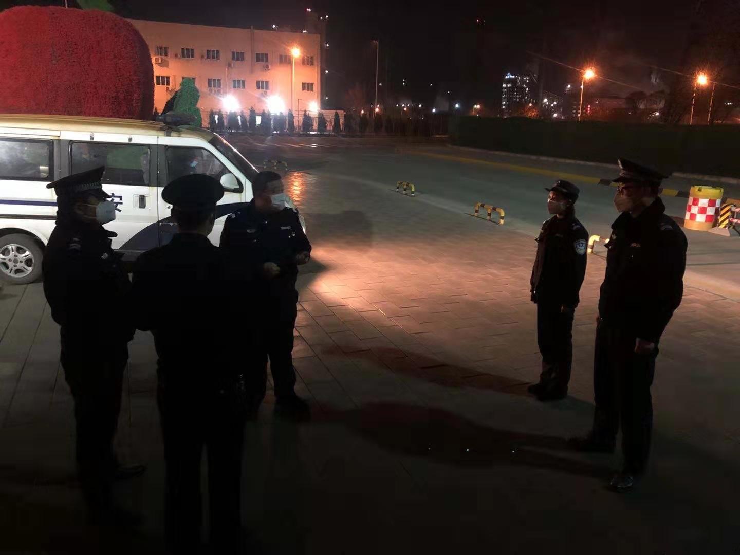 【鋼城文苑】致敬，疫情中最可愛的人